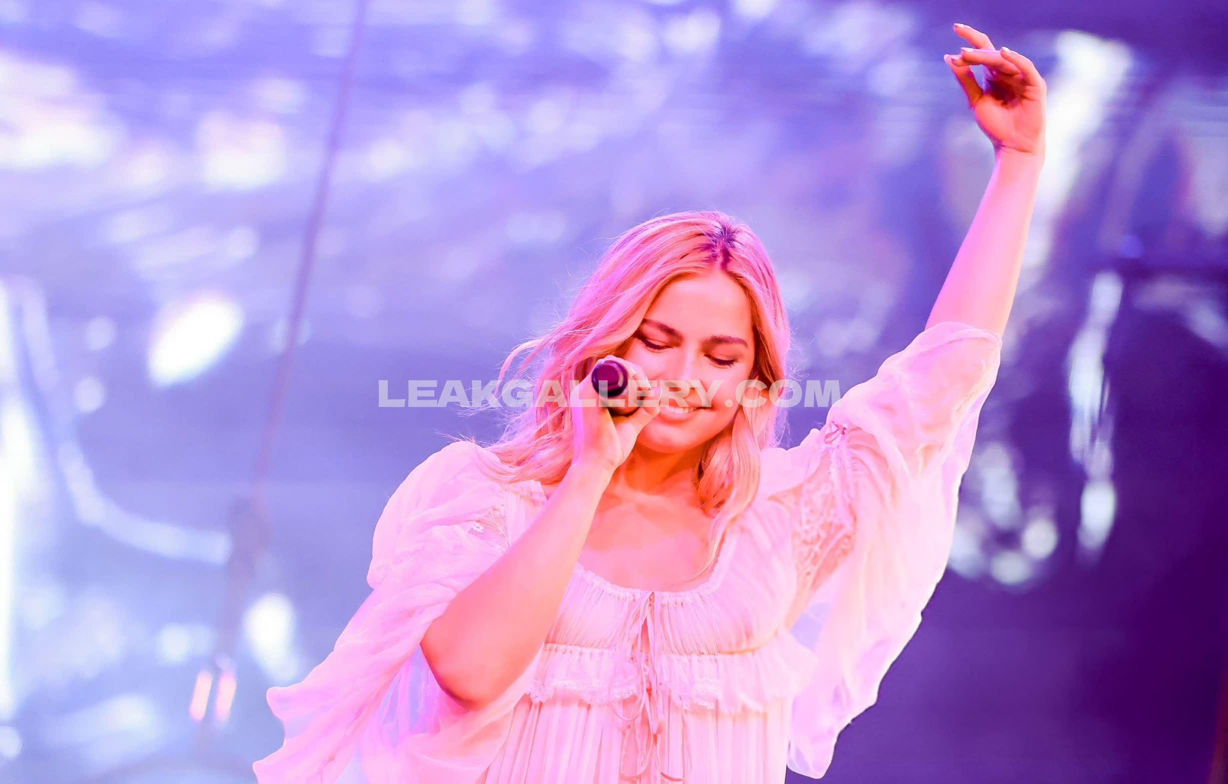 Addisonrae Exklusiv geleakte Nacktbilder von OnlyFans #2530885