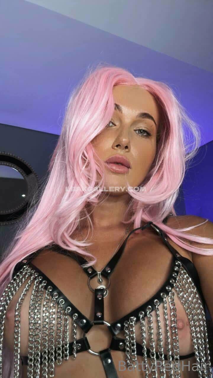 Battyredhair Exclusive Leaked Nude OnlyFans #2937850