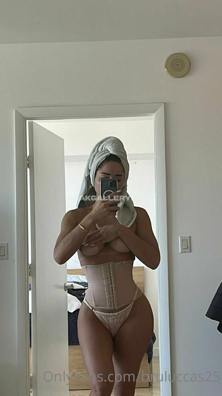 Bruluccas30 Exclusive Leaked Nude OnlyFans #2613740
