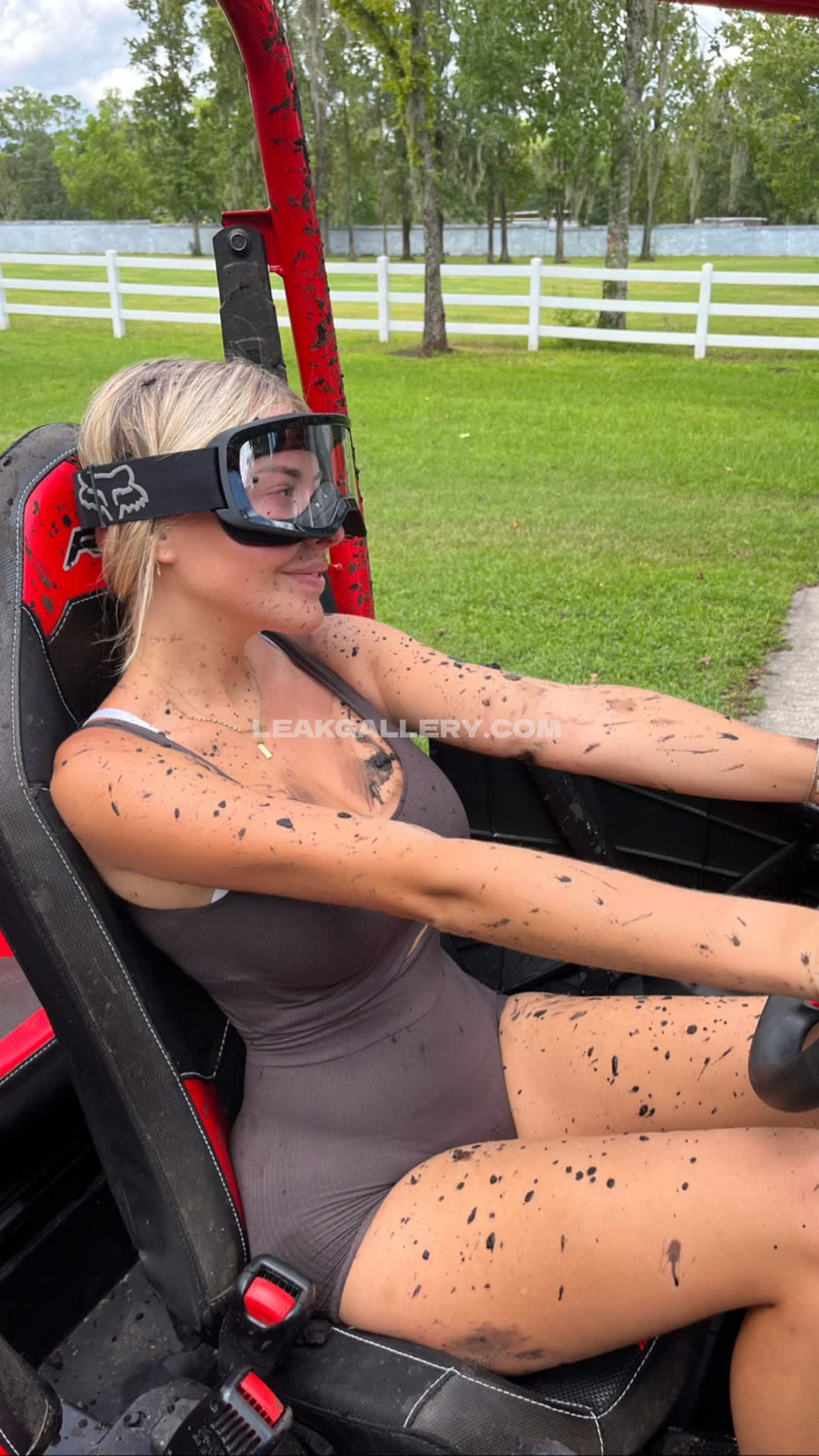 Corinnakopf / corinakopf / corinniakopf / corrinakopf Exclusive Leaked Nude OnlyFans #2868373