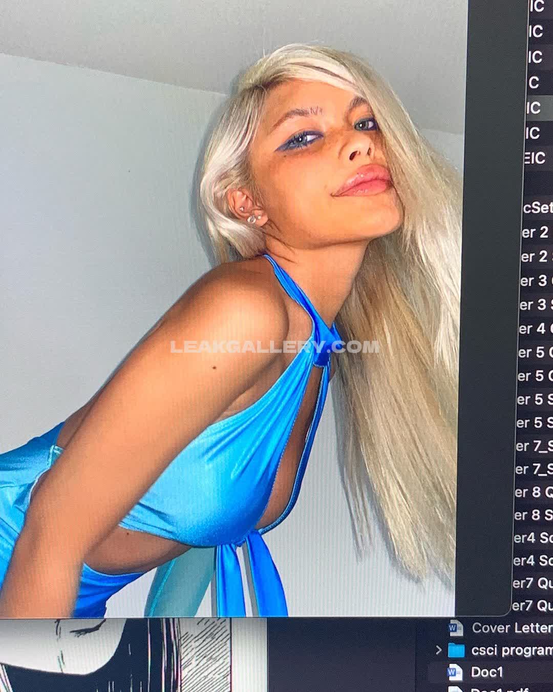 Diakimeko Exclusive Leaked Nude OnlyFans #2545453