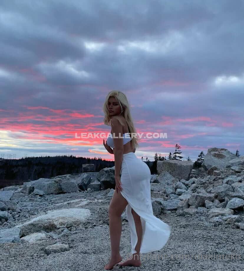 Diakimeko Exclusive Leaked Nude OnlyFans #2291020