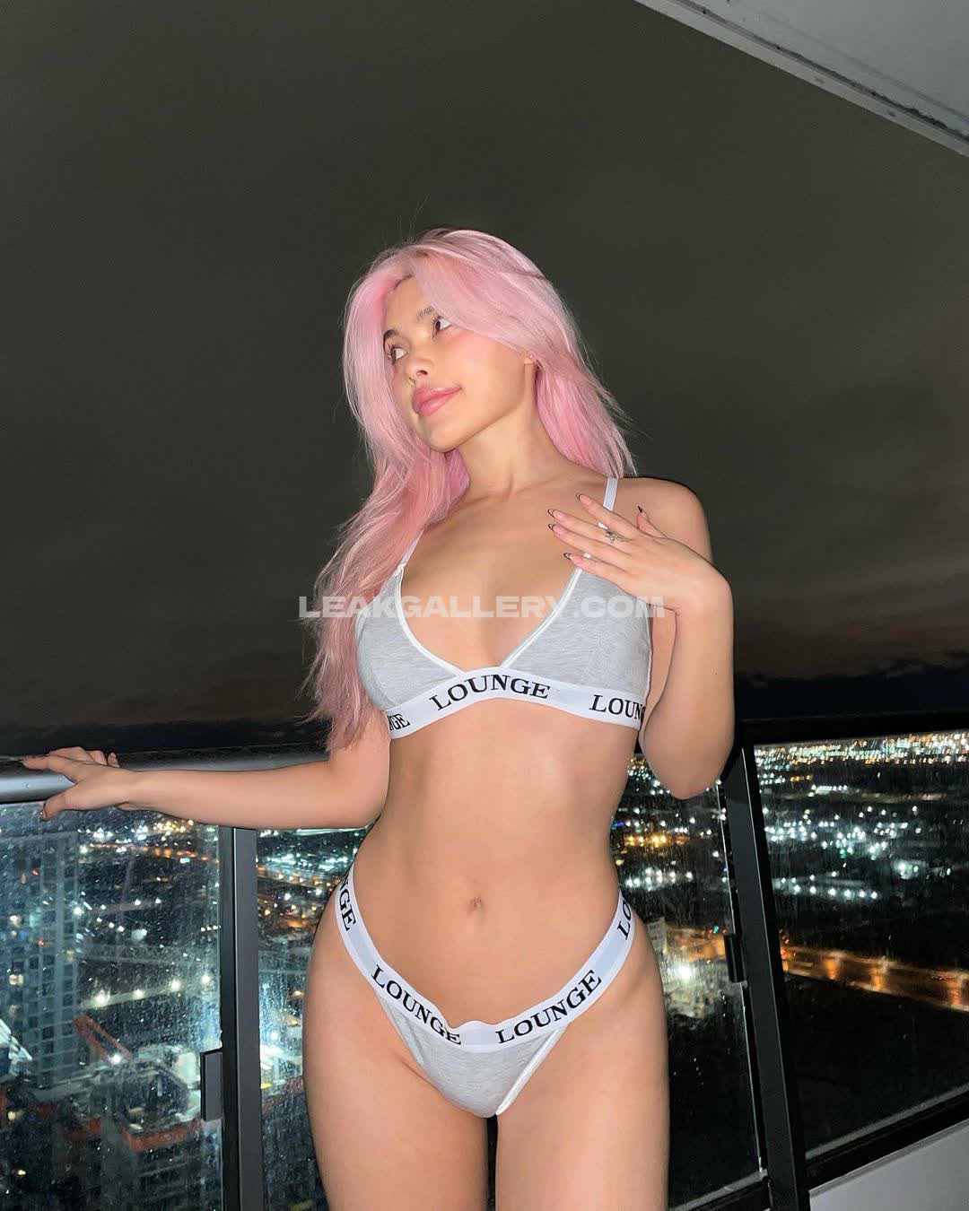 Diakimeko Exclusive Leaked Nude OnlyFans #2628056