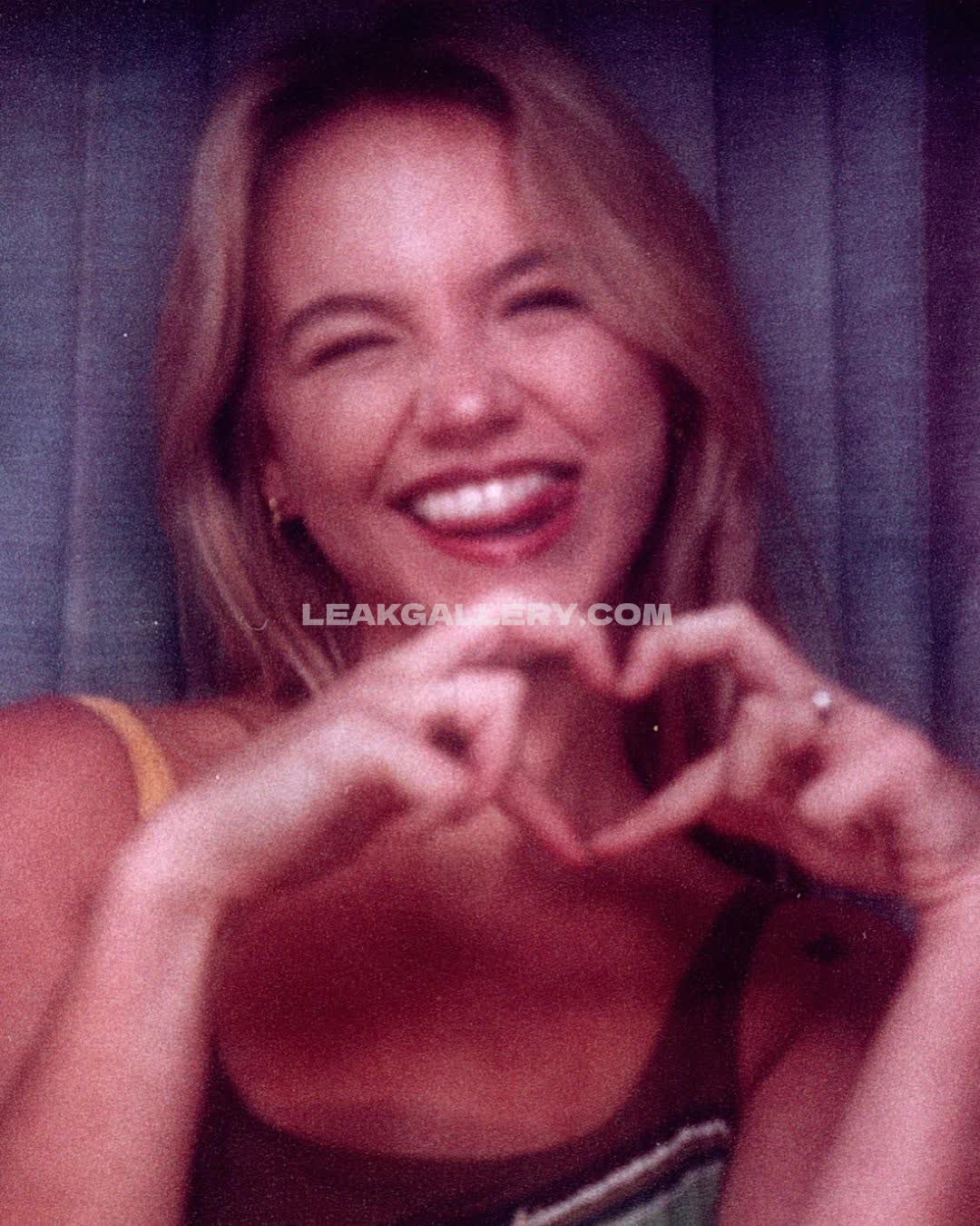 Emmabrookes / emmabrooks / emmibrooks Exclusive Leaked Nude OnlyFans #2451347