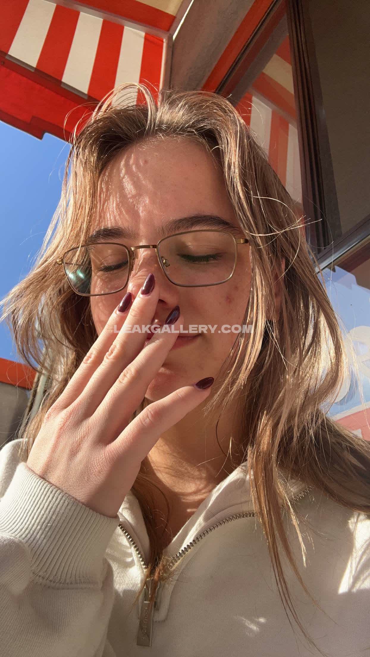 Emmabrookes / emmabrooks / emmibrooks Exclusiva filtración de OnlyFans desnuda #2460109