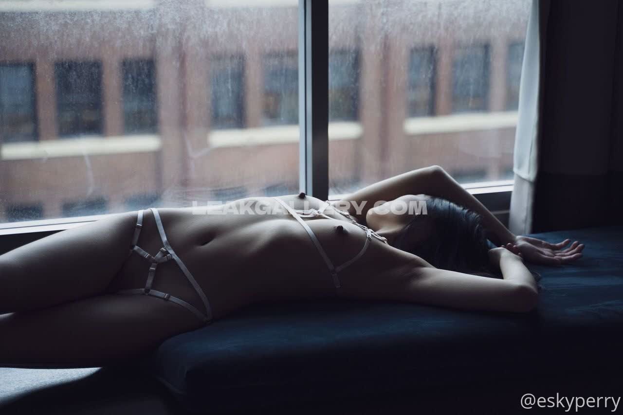 Eskyperry Exclusive Leaked Nude OnlyFans #2804980