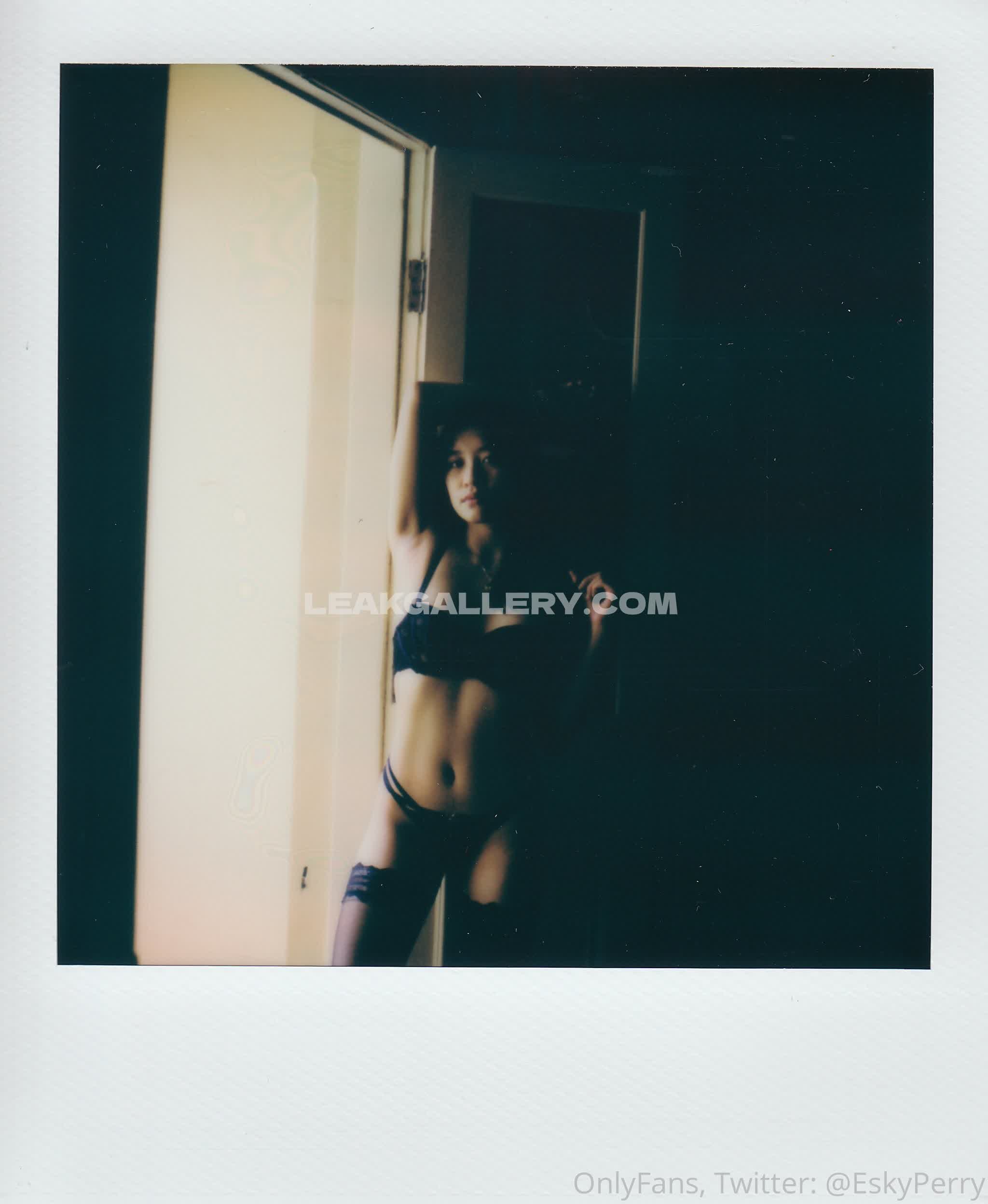 Eskyperry Exclusive Leaked Nude OnlyFans #2614900