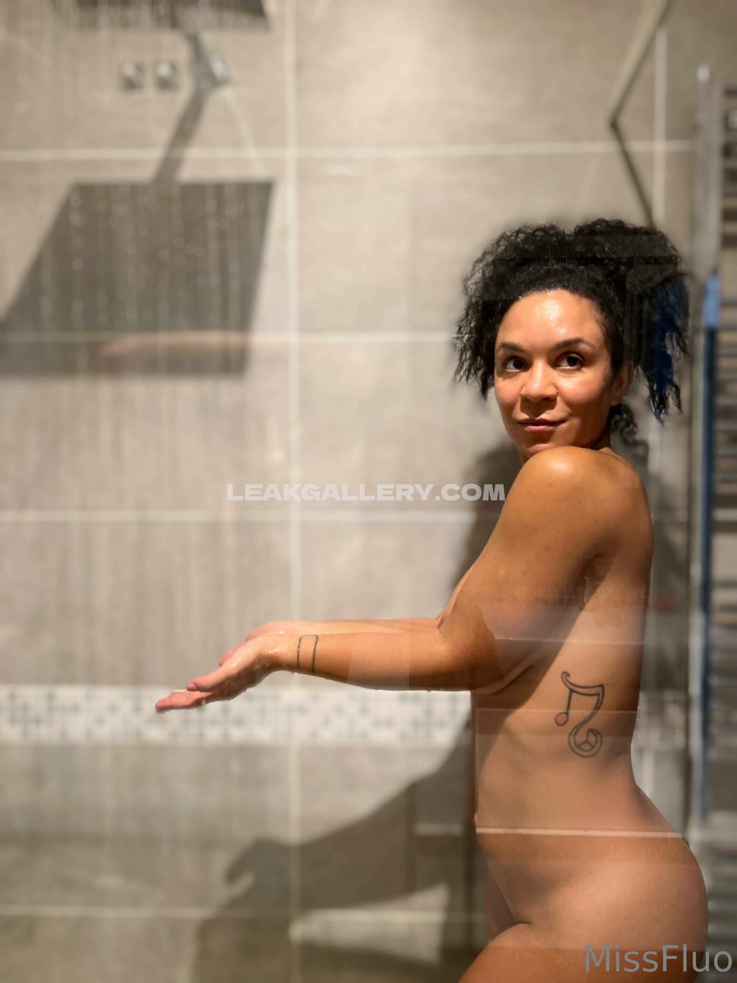 Fluoisreal Exclusive Leaked Nude OnlyFans #2818738