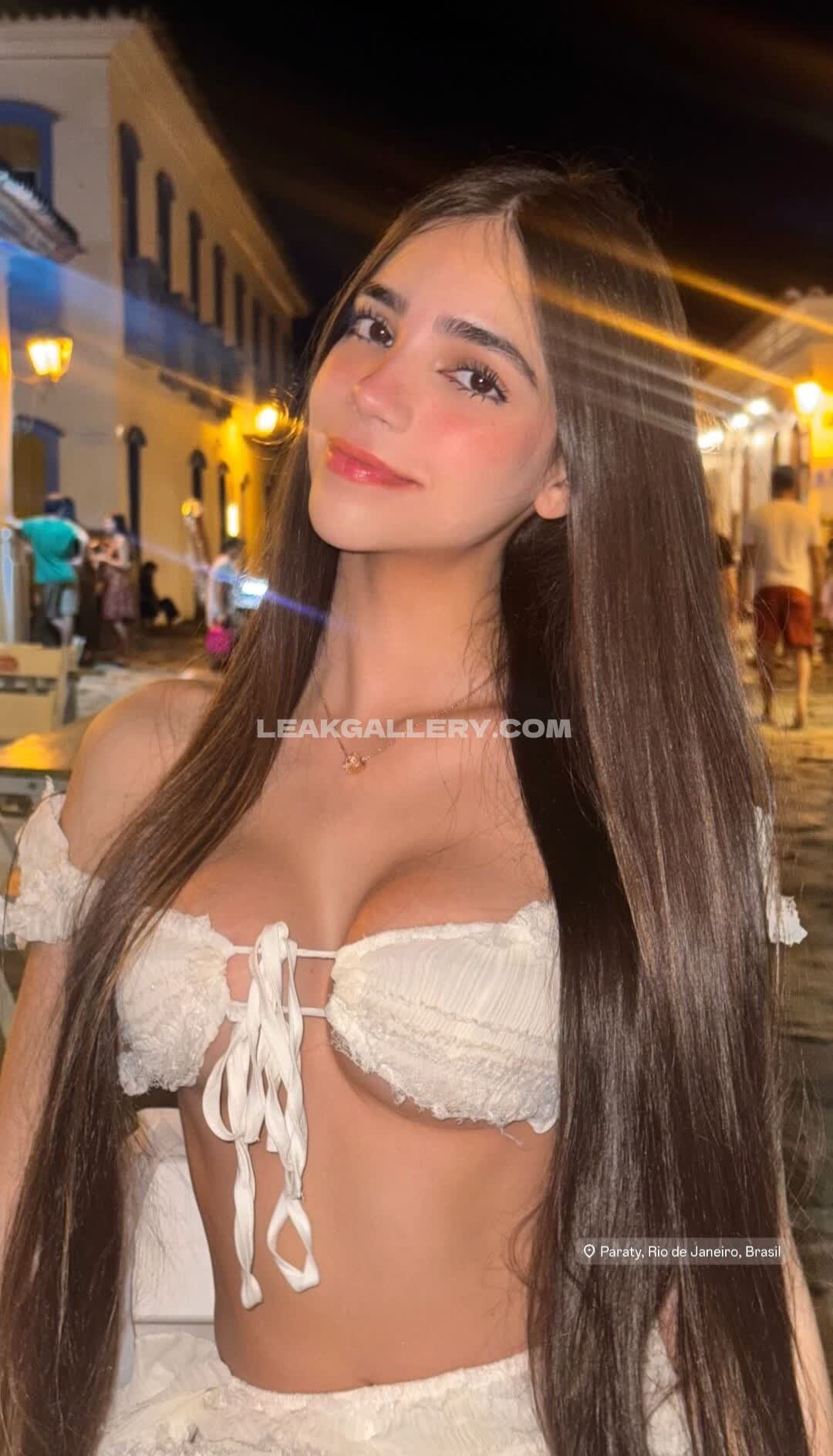 Giulia.rosa / giuliarosa / giuq_ OnlyFans Nudi in Esclusiva Trapela #2286257