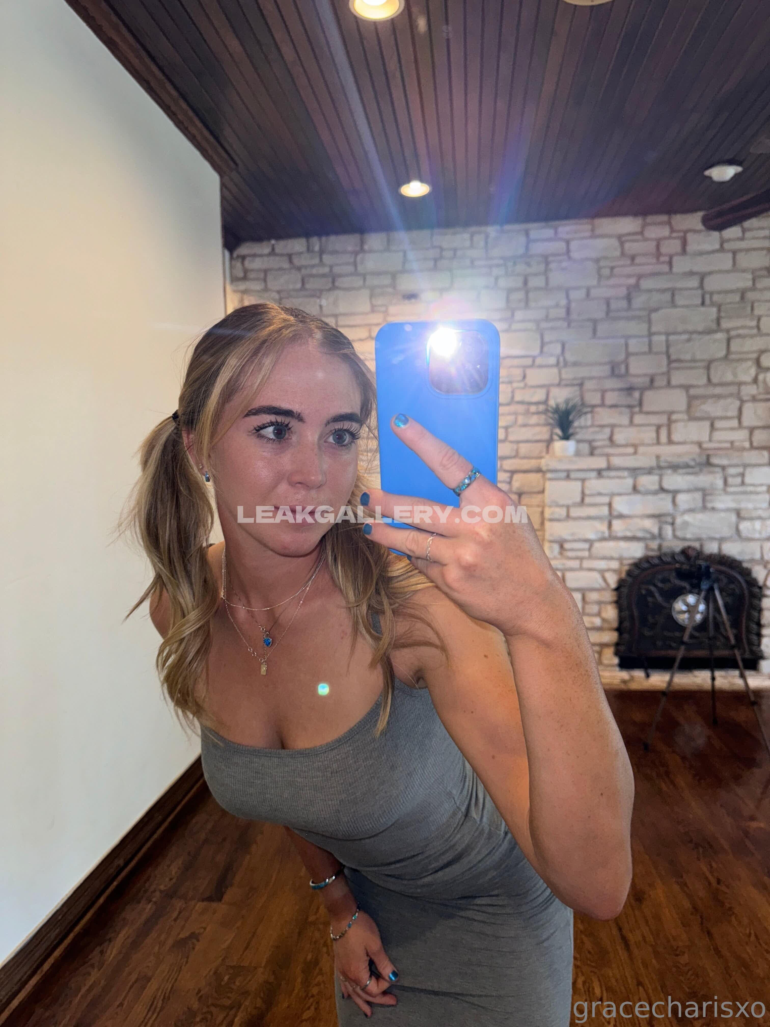Gracecharisxo Exclusive Leaked Nude OnlyFans #2333595