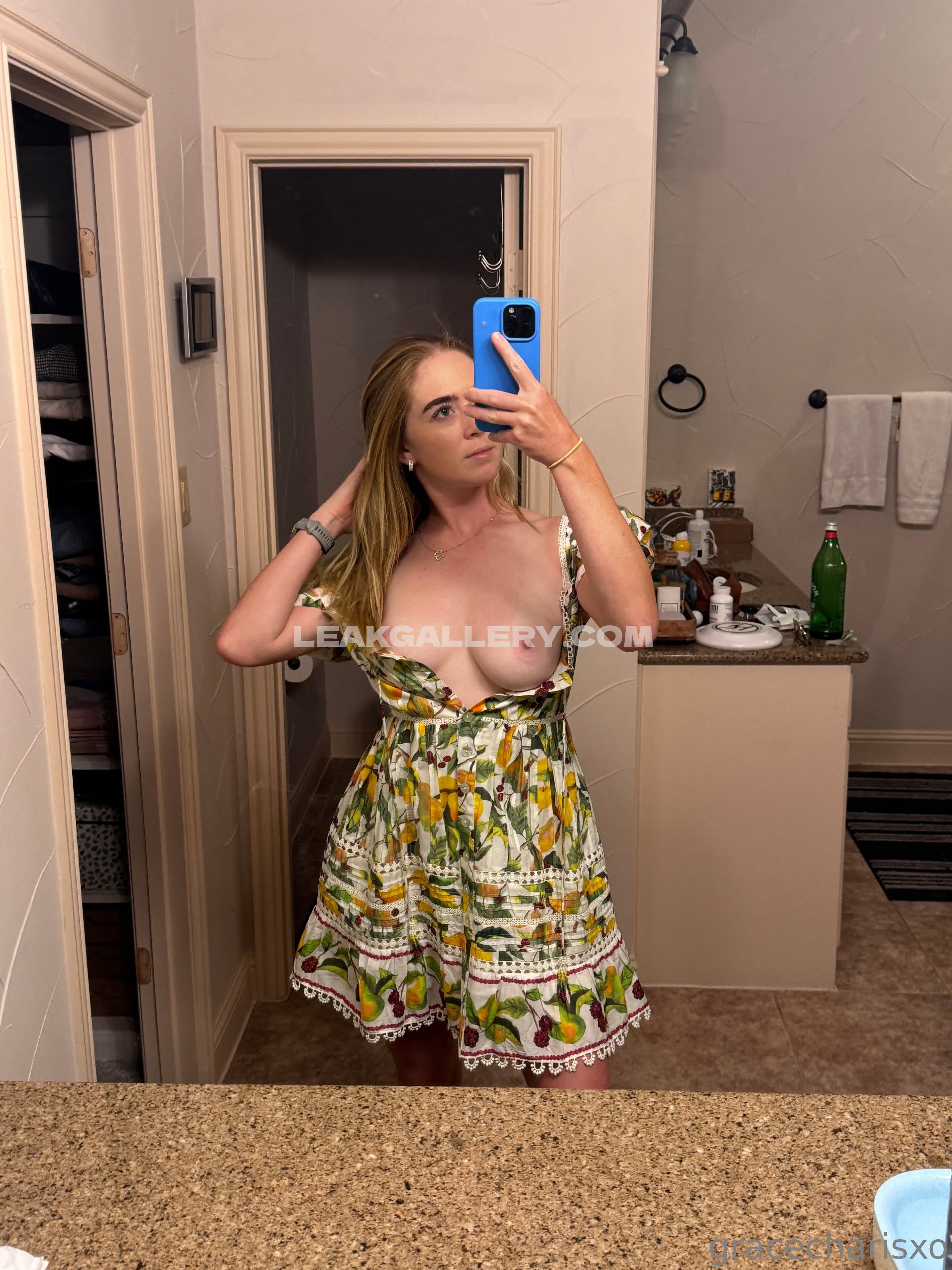 Gracecharisxo Exclusive Leaked Nude OnlyFans #2334382