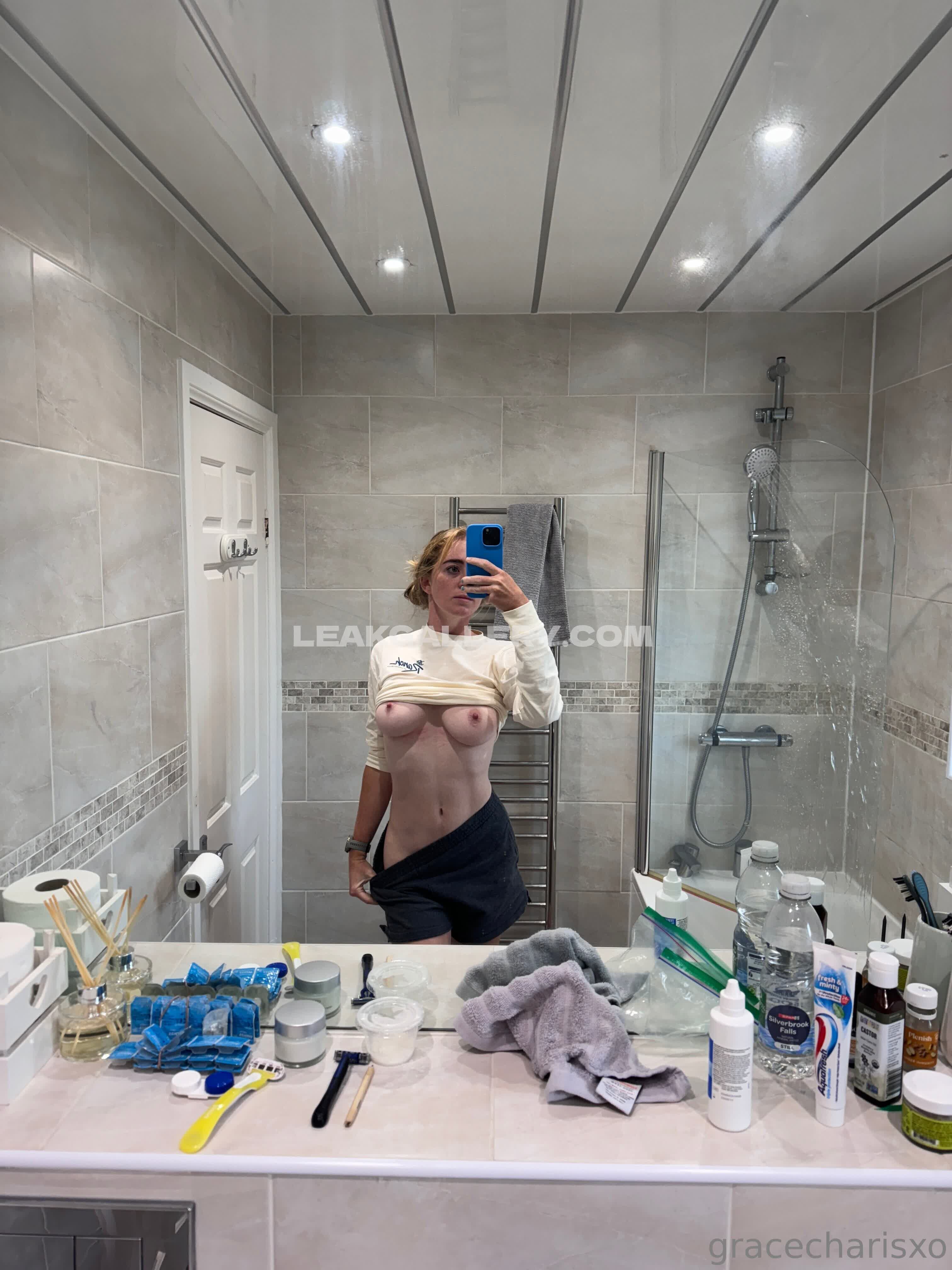 Gracecharisxo Exclusive Leaked Nude OnlyFans #2332980