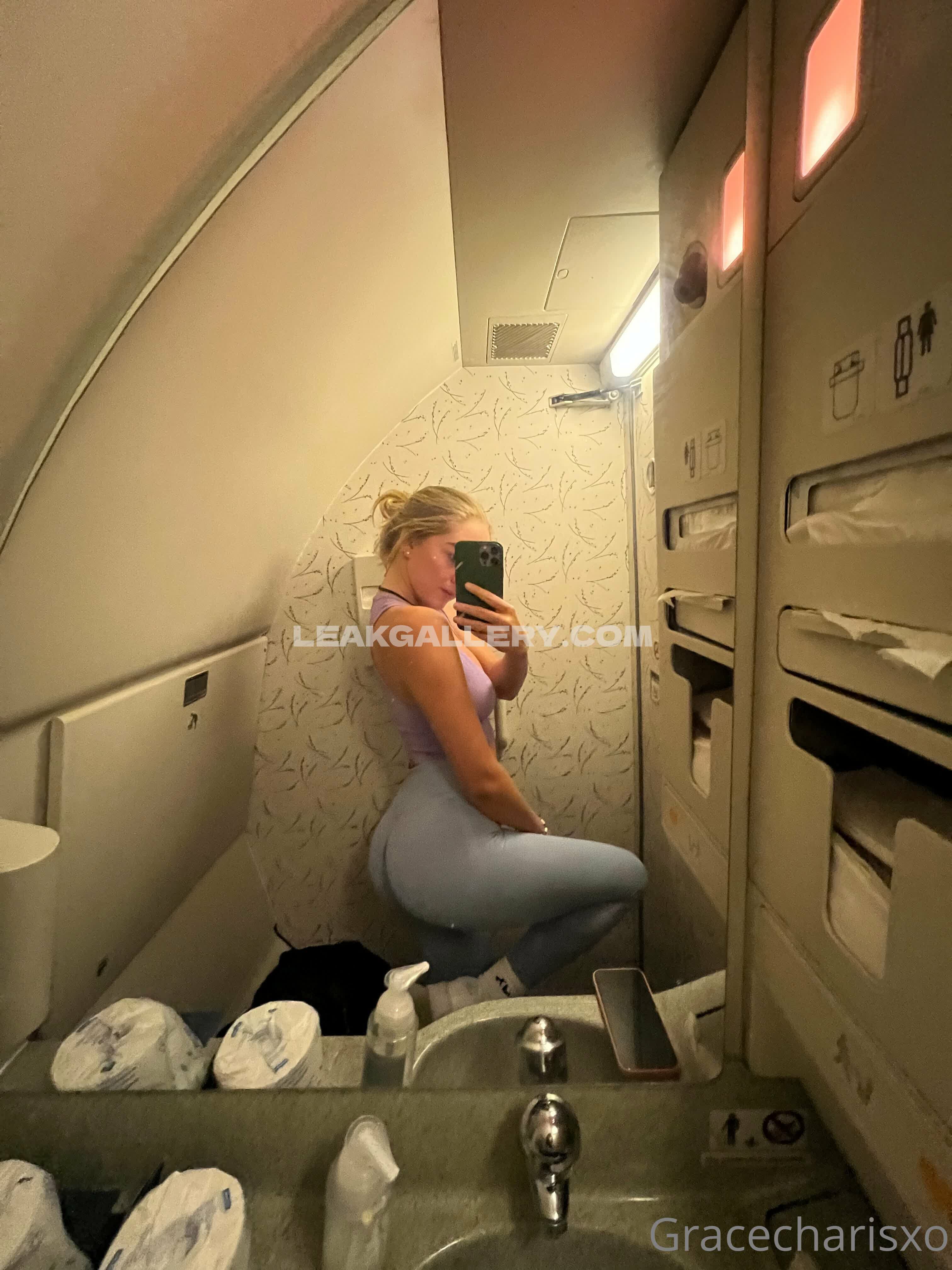 Gracecharisxo Exclusive Leaked Nude OnlyFans #2322136