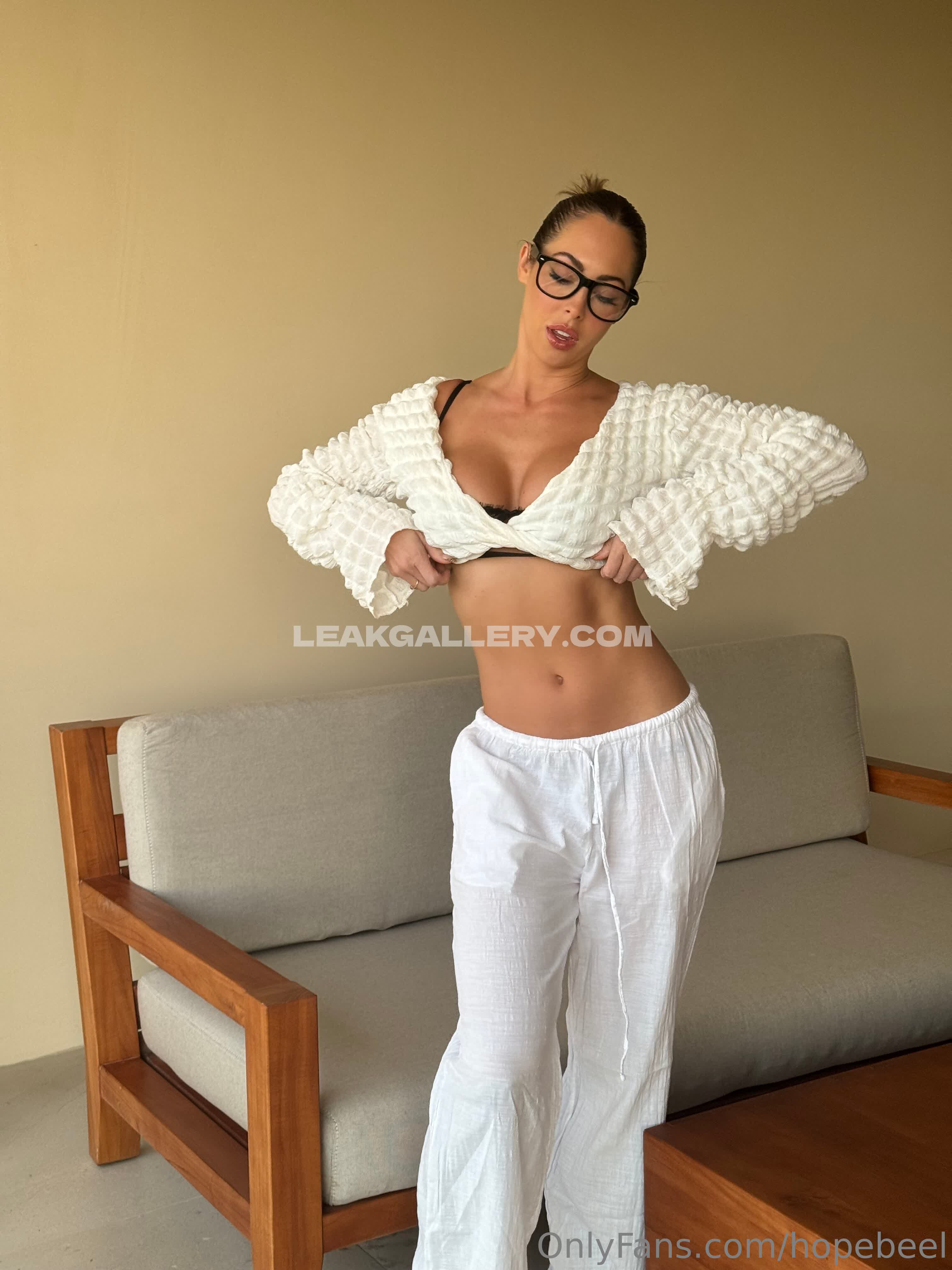 Hopebeel OnlyFans Nudi in Esclusiva Trapela #2121898