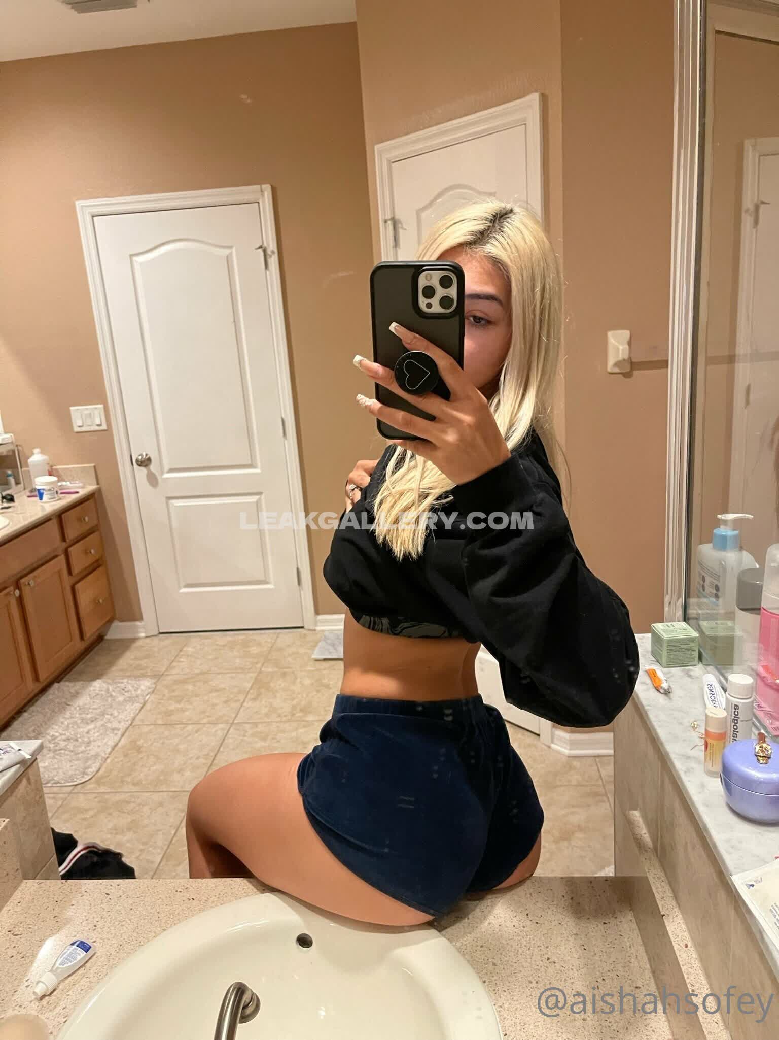 Kawaiisofey Exclusive Leaked Nude OnlyFans #2481071
