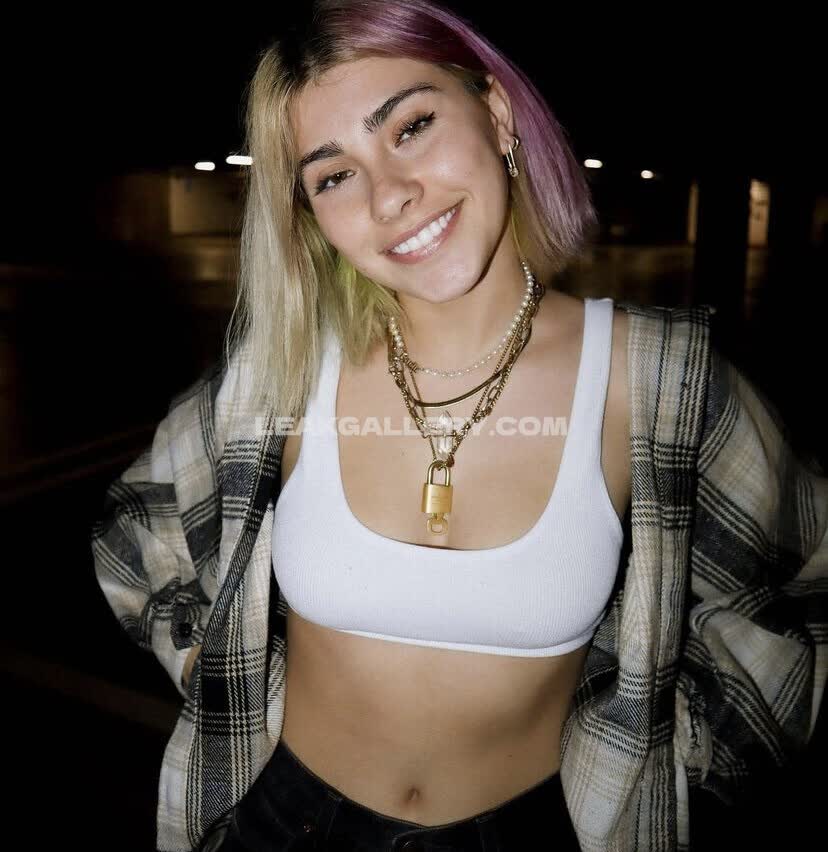 Kayliealtman Exclusive Leaked Nude OnlyFans #2529393
