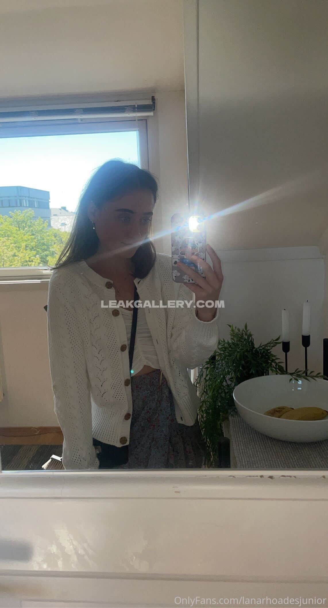 Lanarhoadesjunior Exclusiva filtración de OnlyFans desnuda #2912143