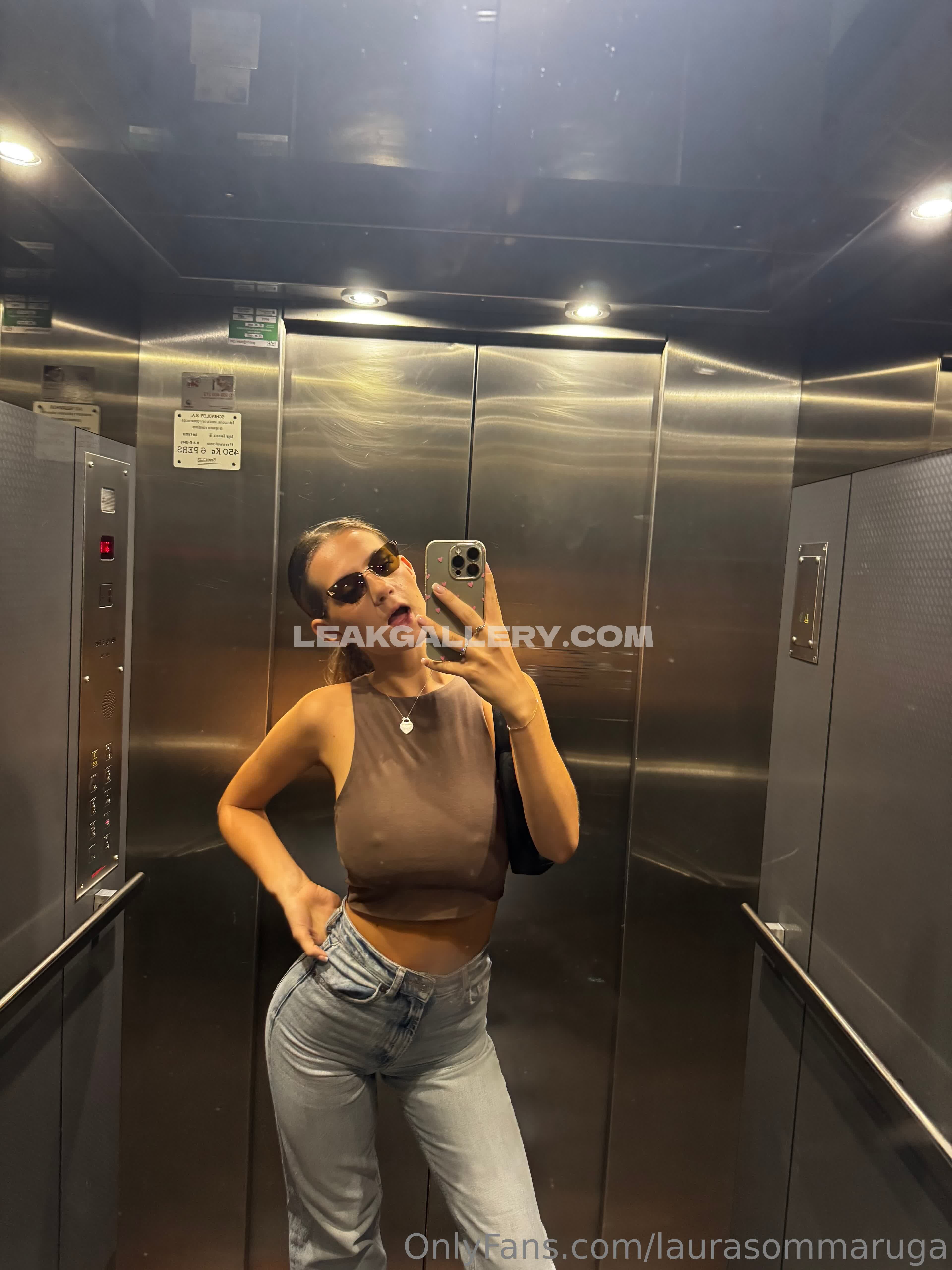 Laurasommaruga / lauraaasommaruga Exclusive Leaked Nude OnlyFans #8334926