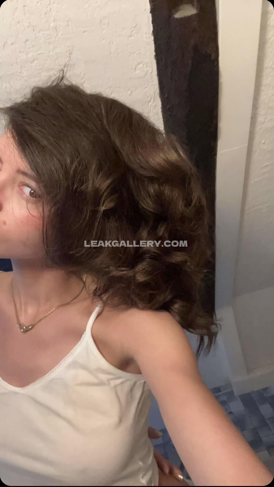 Leaelui Exclusive Leaked Nude OnlyFans #2470172