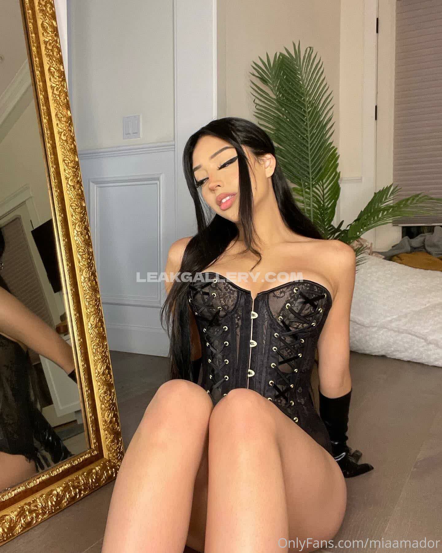Miaamador Exclusive Leaked Nude OnlyFans #2195738