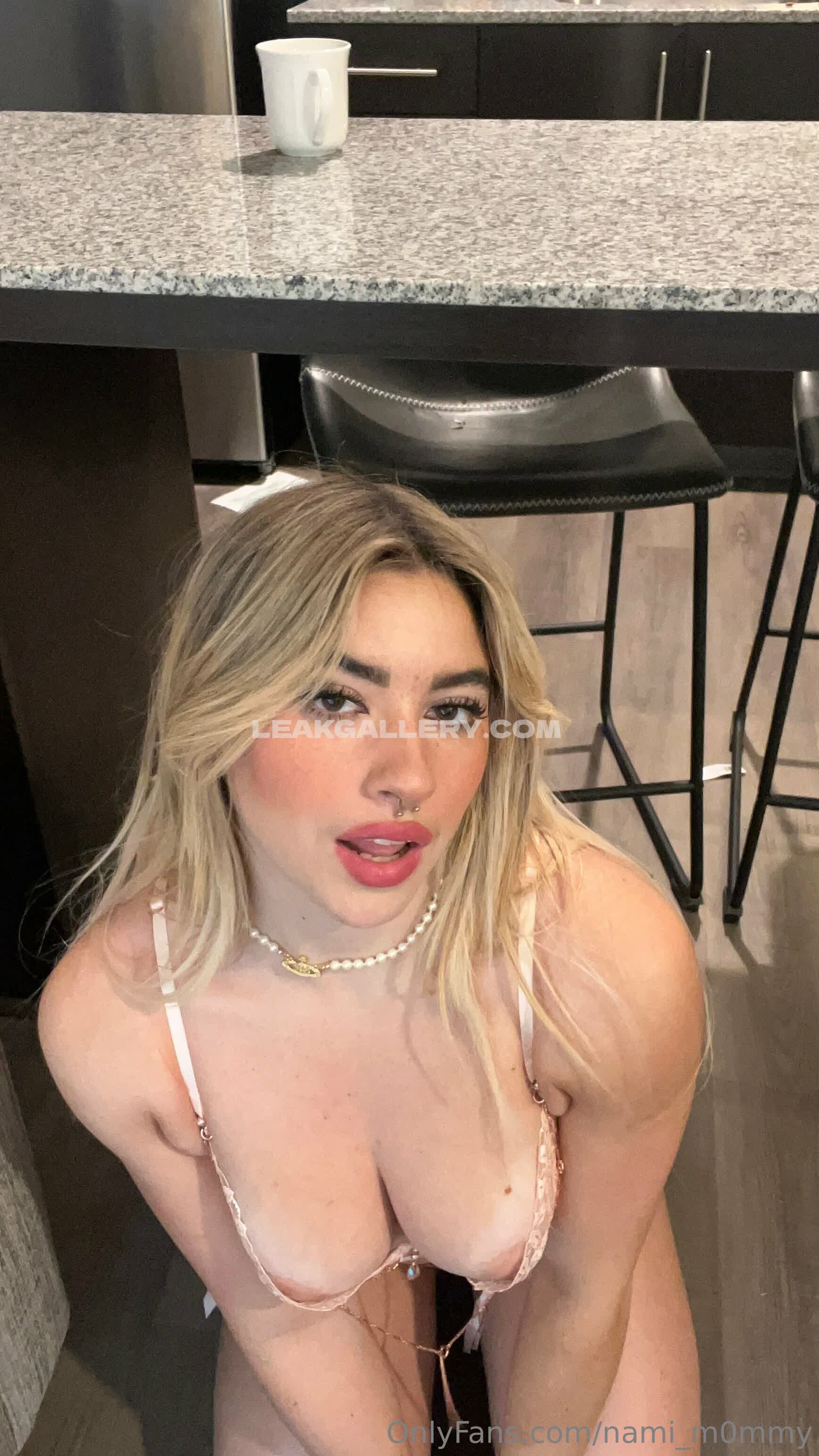 Nami_m0mmy / namim0mmy Exclusive Leaked Nude OnlyFans #2382421