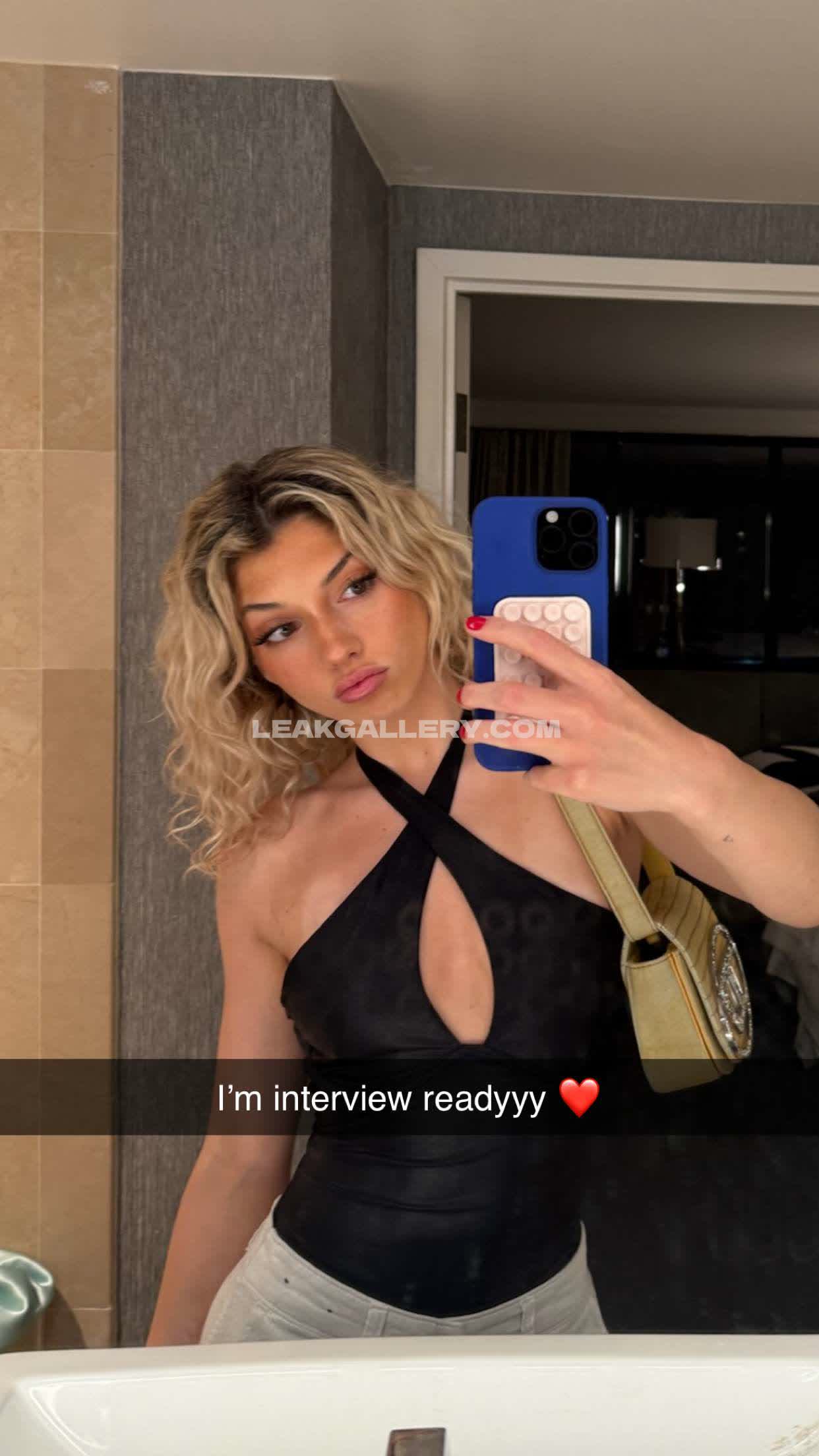 Overtimemegan / overtimemeg Exclusive Leaked Nude OnlyFans #2546842