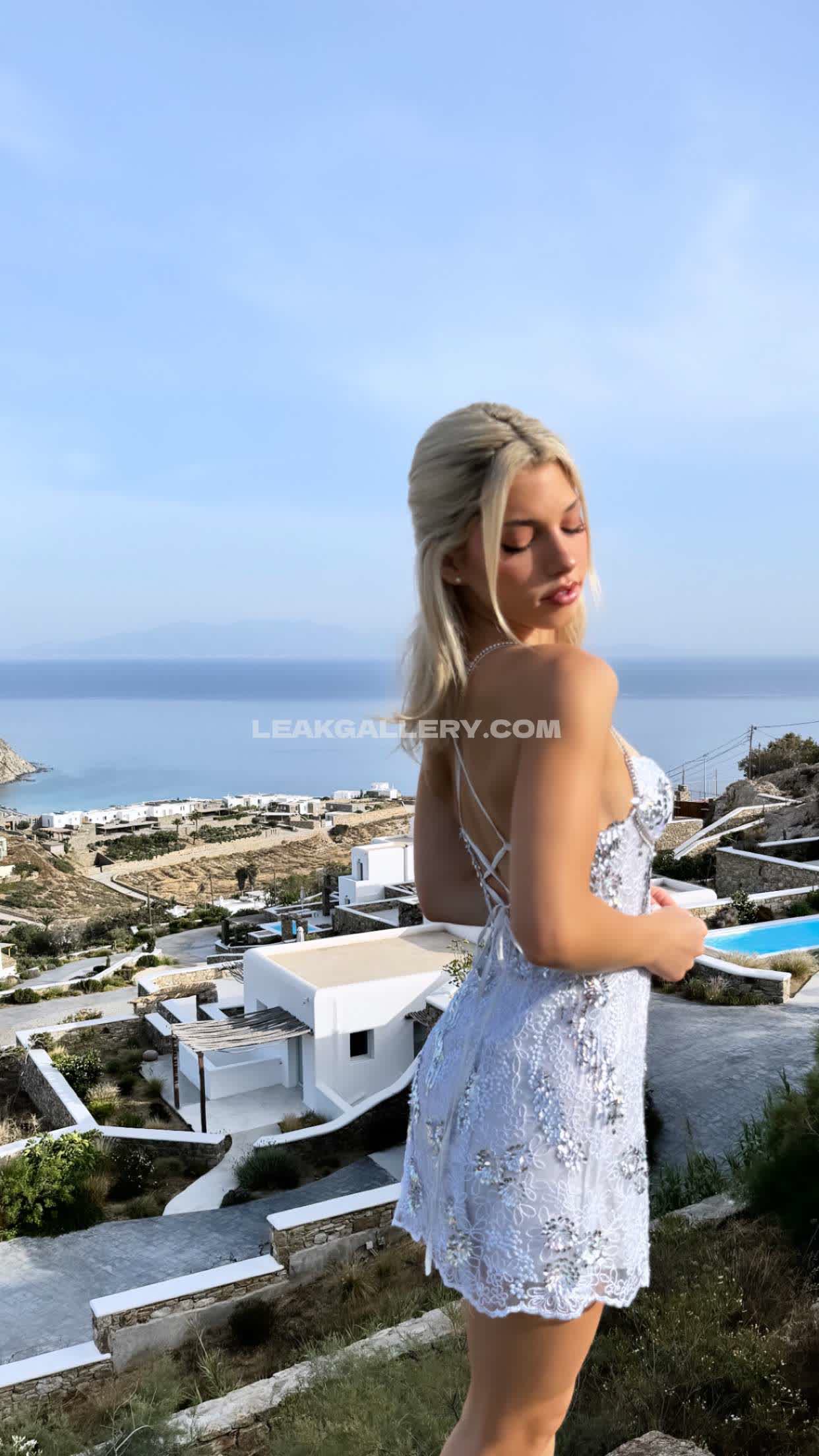 Overtimemegan / overtimemeg Exclusive Leaked Nude OnlyFans #2557662