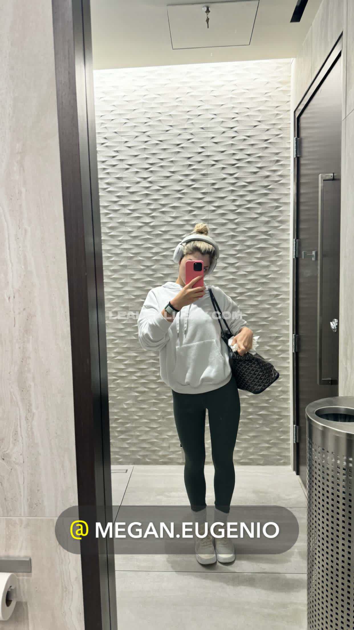 Overtimemegan / overtimemeg Exclusive Leaked Nude OnlyFans #2550585