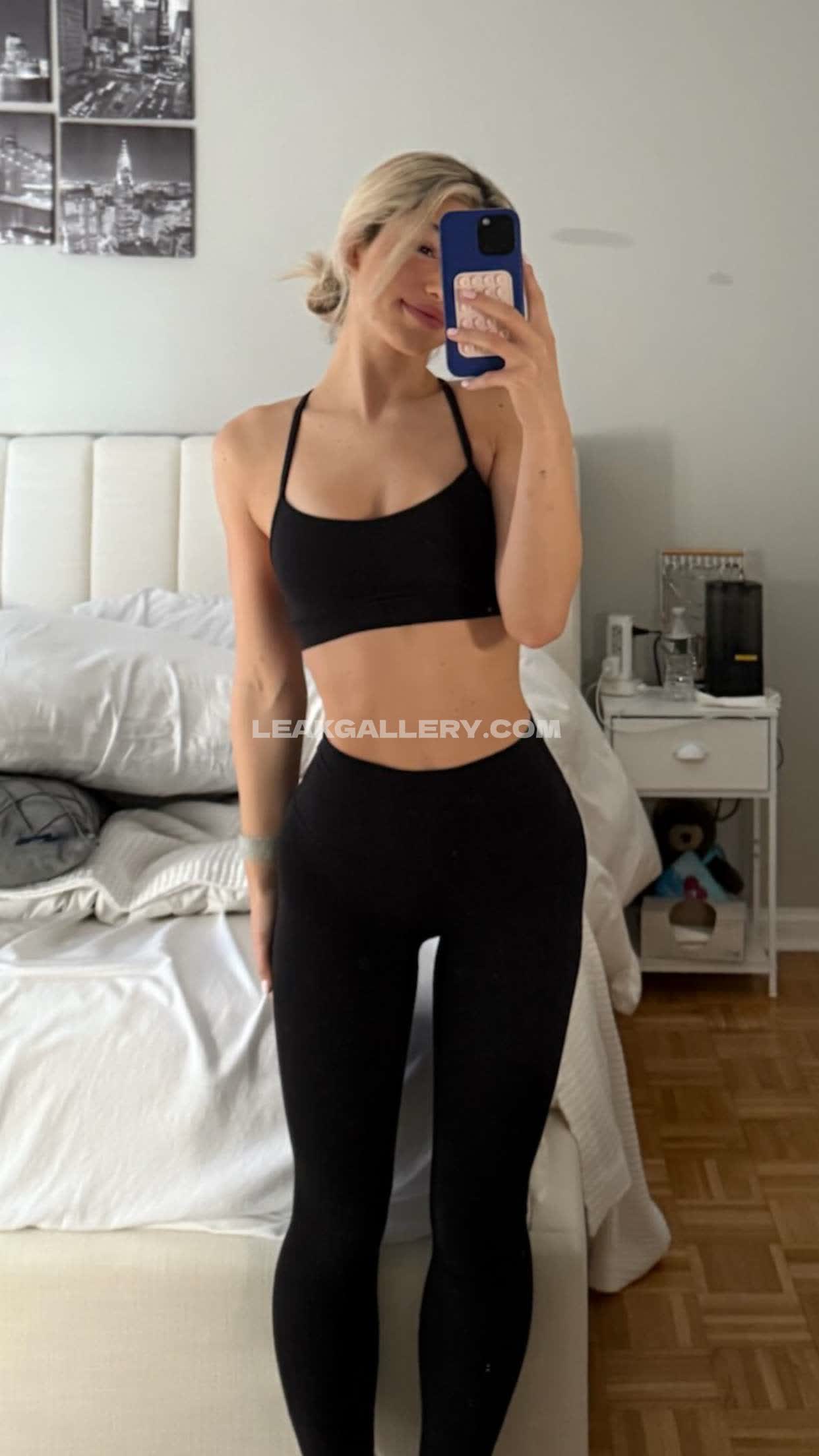 Overtimemegan / overtimemeg Exclusive Leaked Nude OnlyFans #2544022