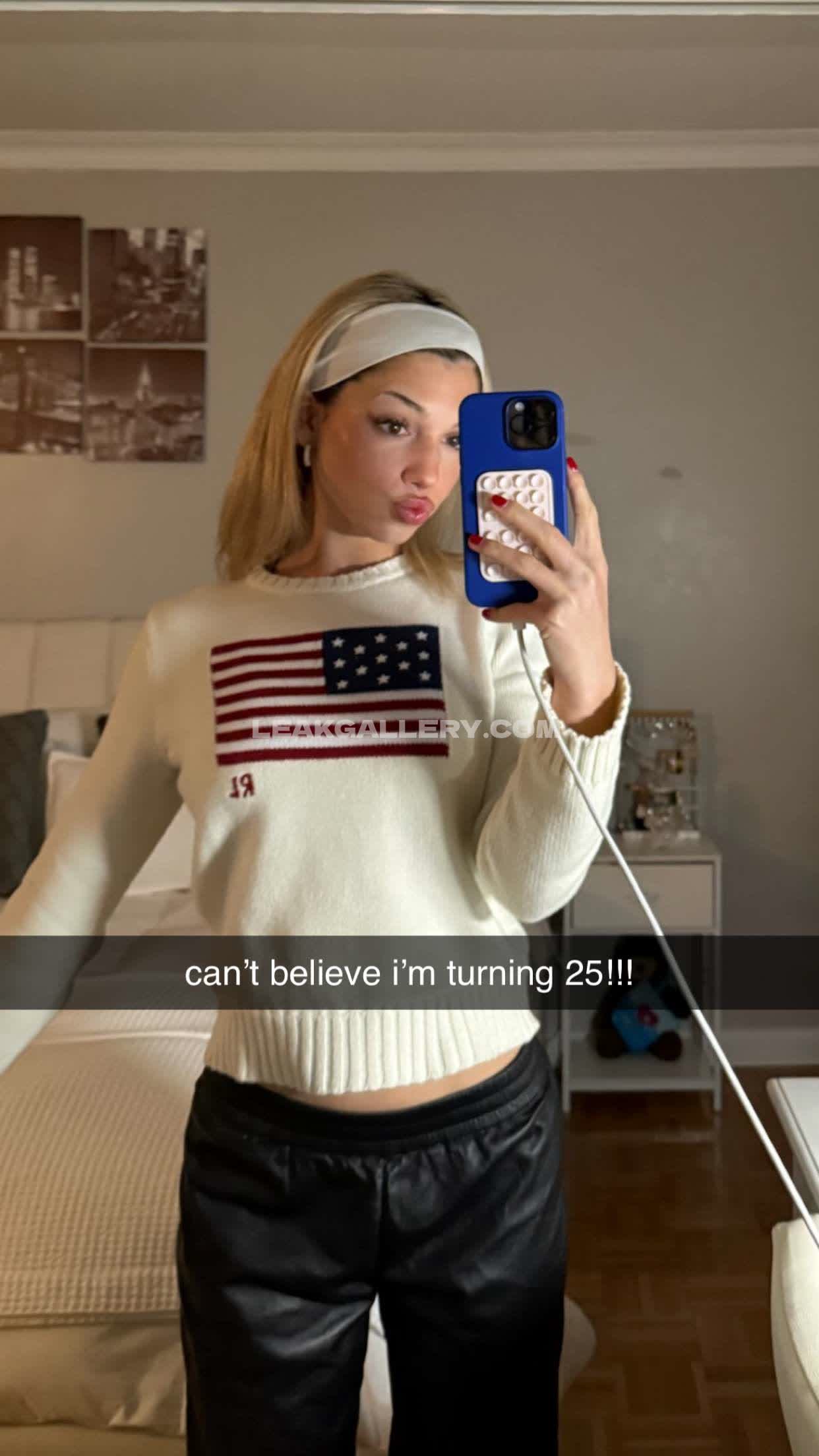 Overtimemegan / overtimemeg Exclusive Leaked Nude OnlyFans #2552607
