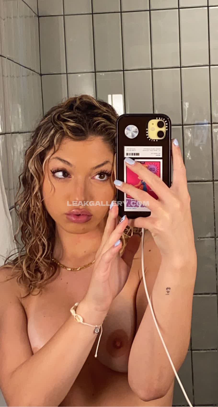 Overtimemegan / overtimemeg Exclusive Leaked Nude OnlyFans #2557360