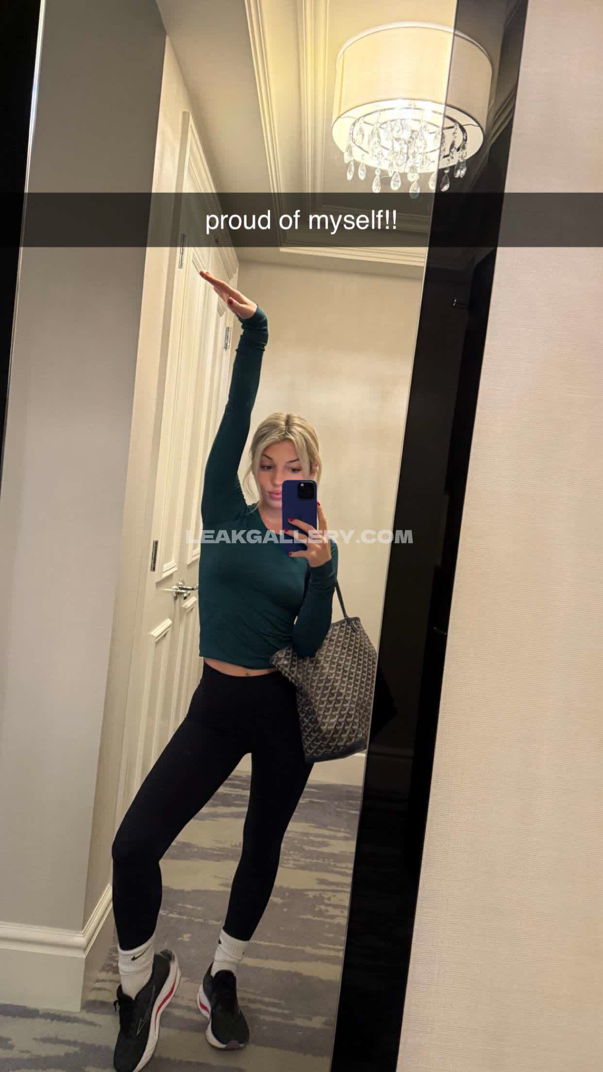 Overtimemegan / overtimemeg Exclusive Leaked Nude OnlyFans #2549004
