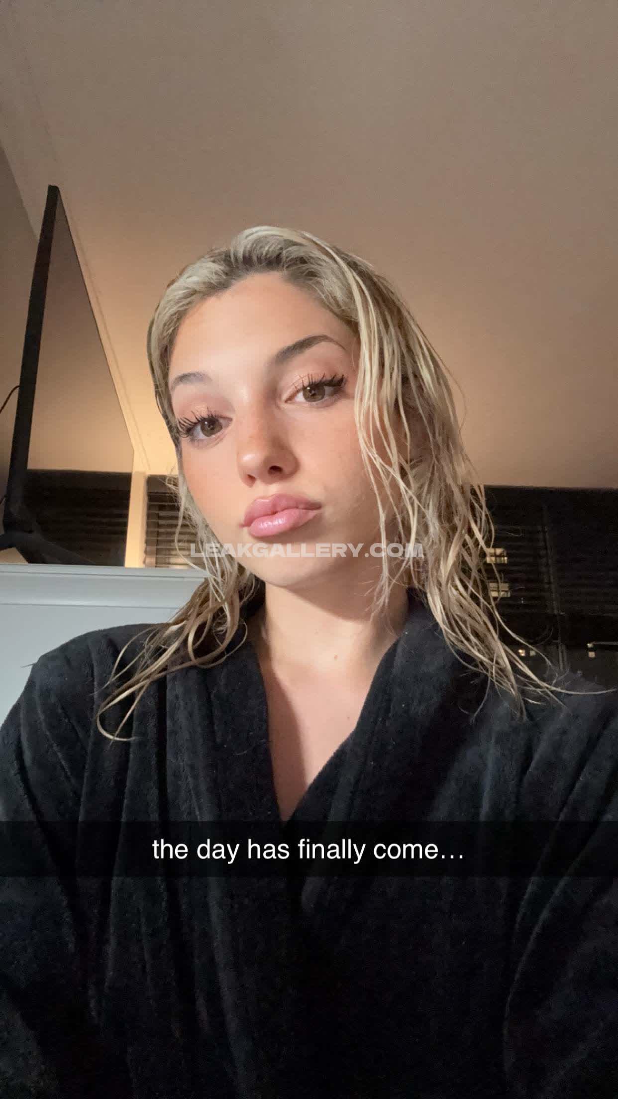 Overtimemegan / overtimemeg Nudes vazados exclusivos do OnlyFans #2545839