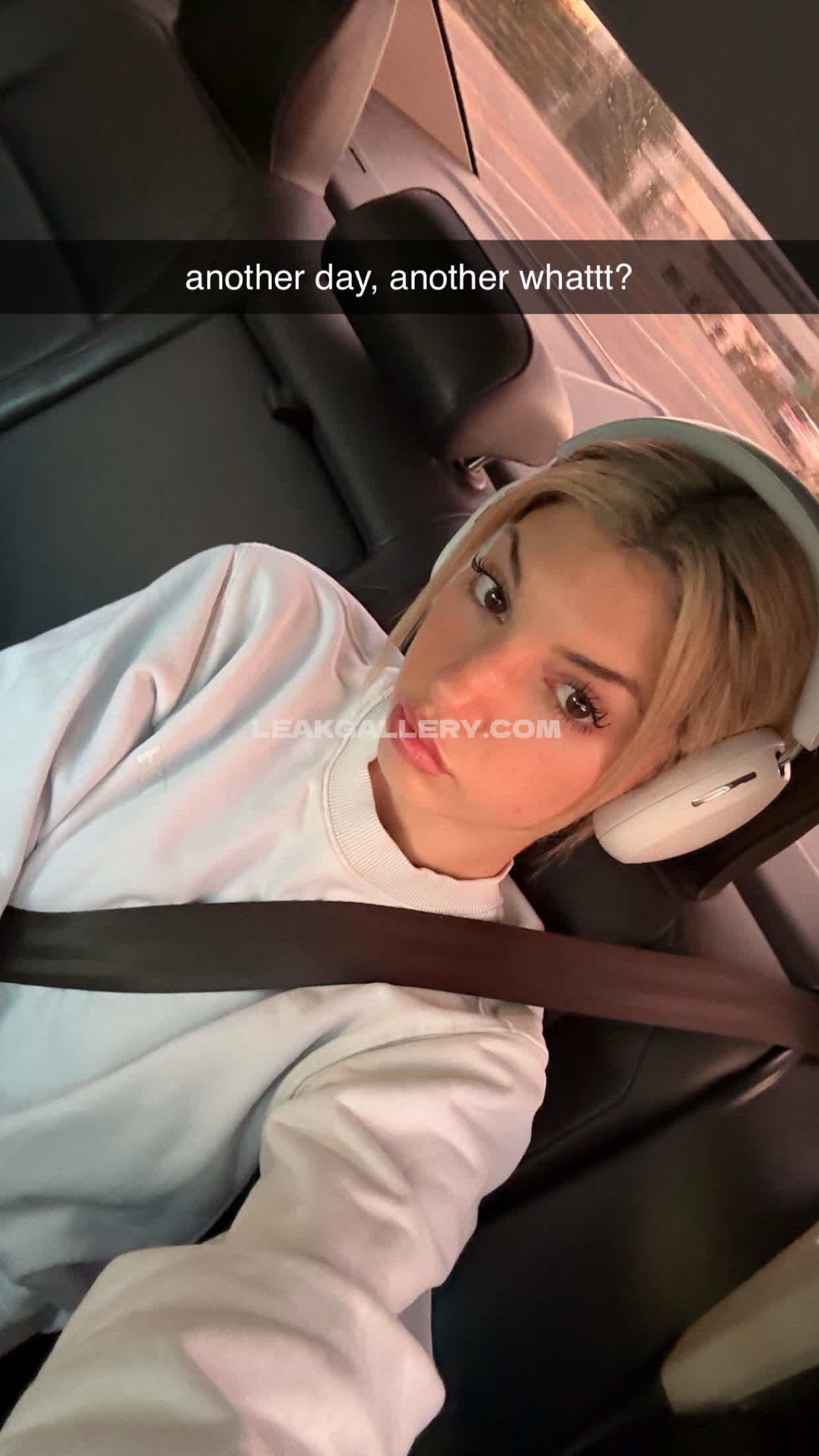 Overtimemegan / overtimemeg Exclusive Leaked Nude OnlyFans #2550911