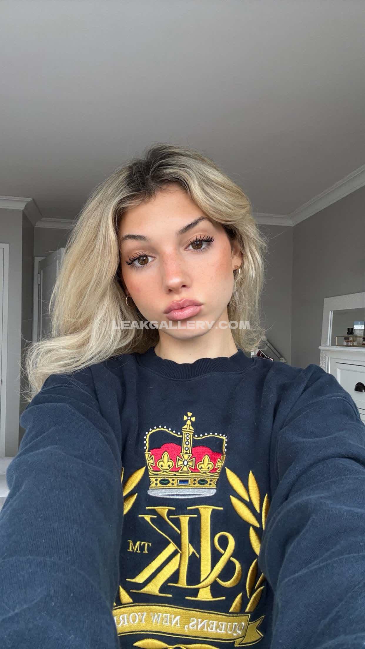 Overtimemegan / overtimemeg Exklusiv geleakte Nacktbilder von OnlyFans #2550400
