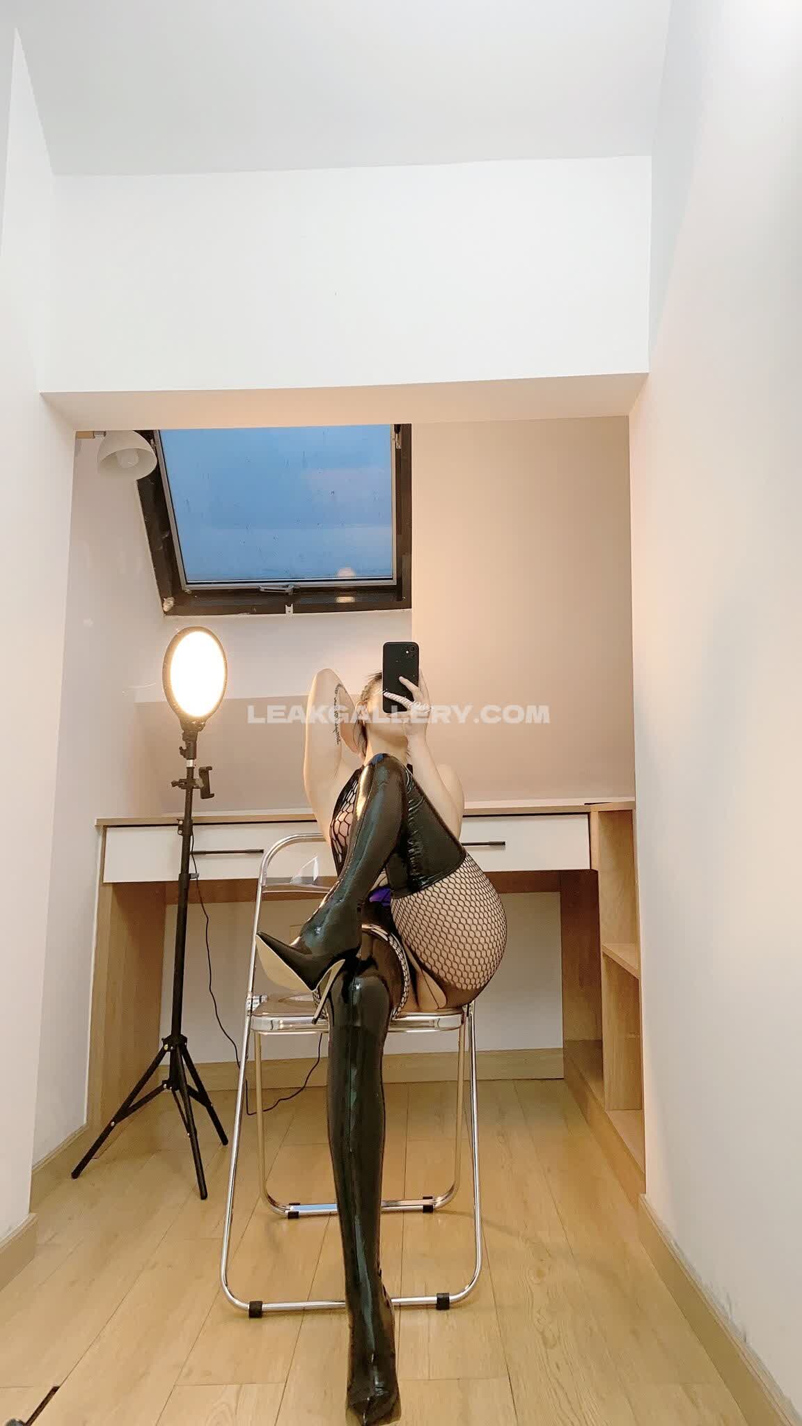 Qiaoniutt Exclusive Leaked Nude OnlyFans #2600022