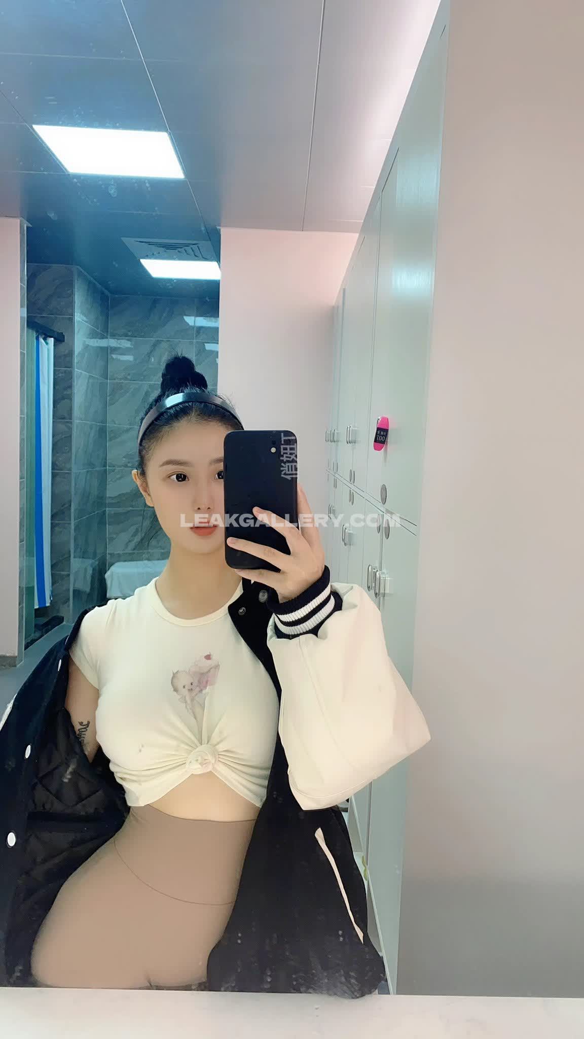 Qiaoniutt Exclusive Leaked Nude OnlyFans #2598704