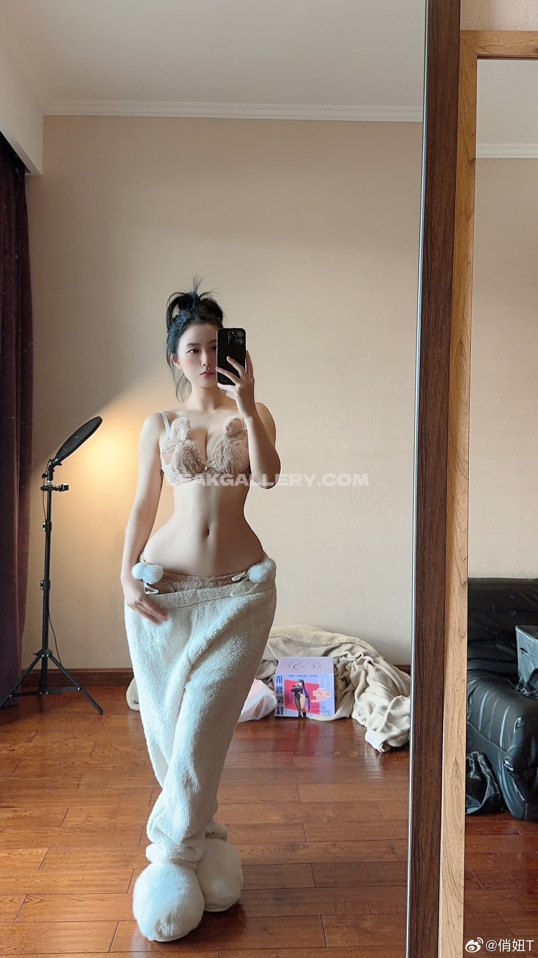 Qiaoniutt Exclusive Leaked Nude OnlyFans #2654948