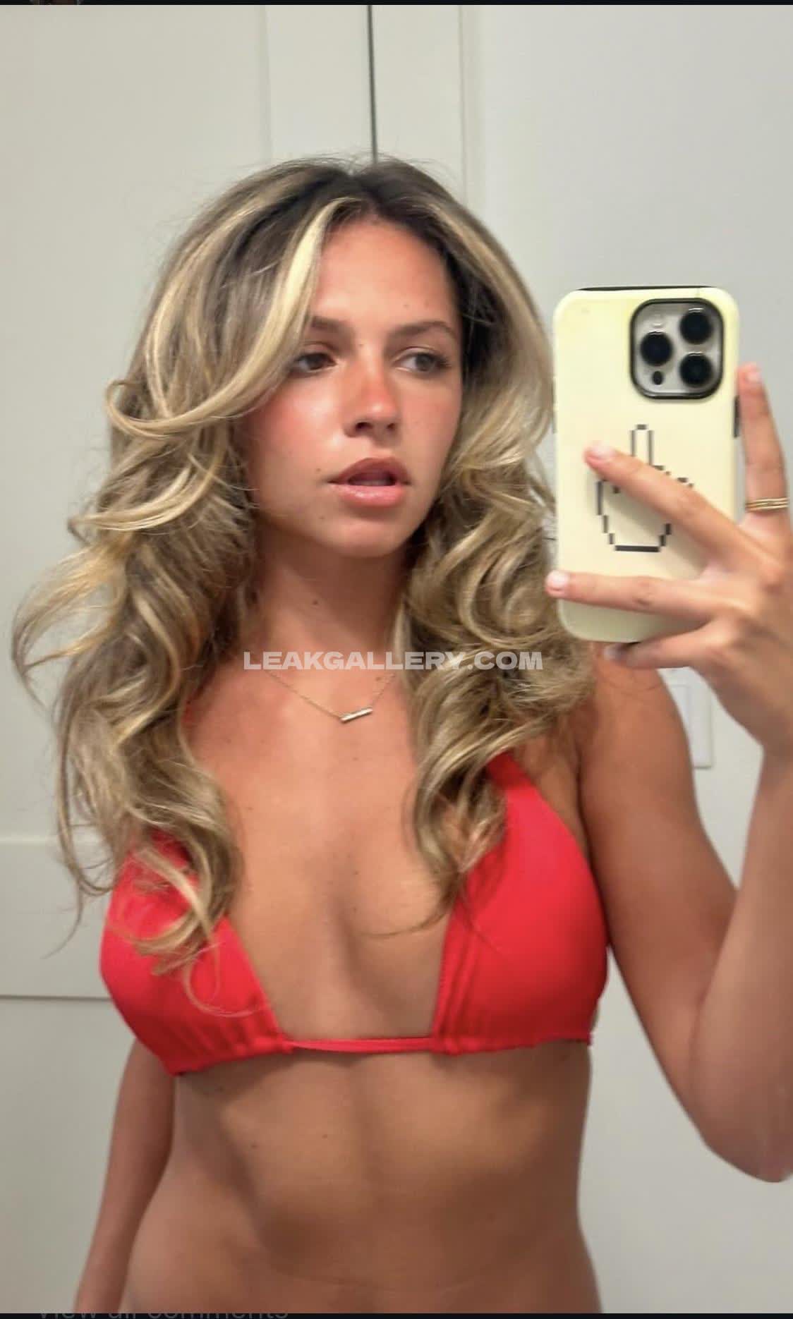 Sadiecrowell OnlyFans Nudi in Esclusiva Trapela #2380980