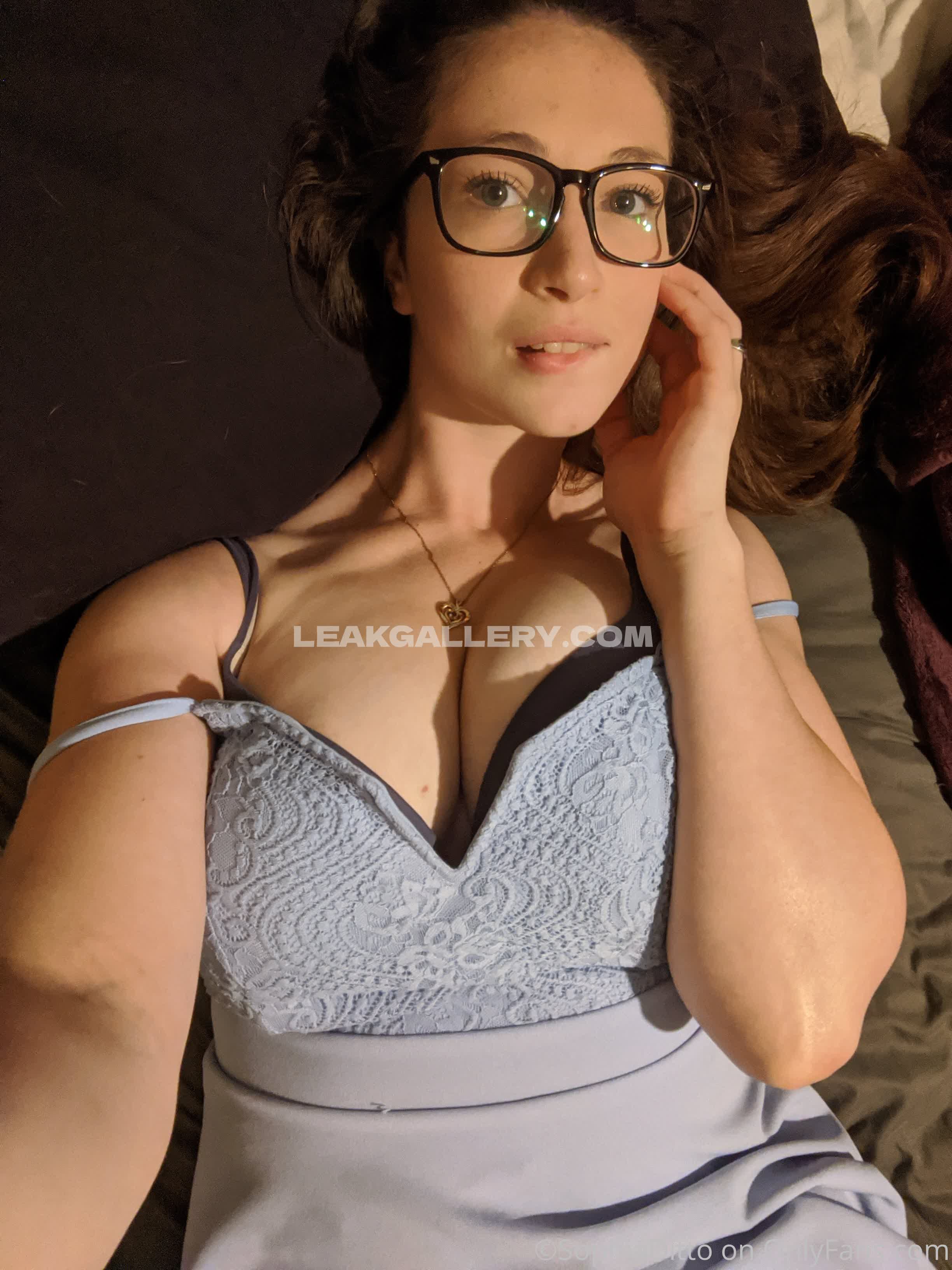 Sophiesuave Exclusive Leaked Nude OnlyFans #2417408