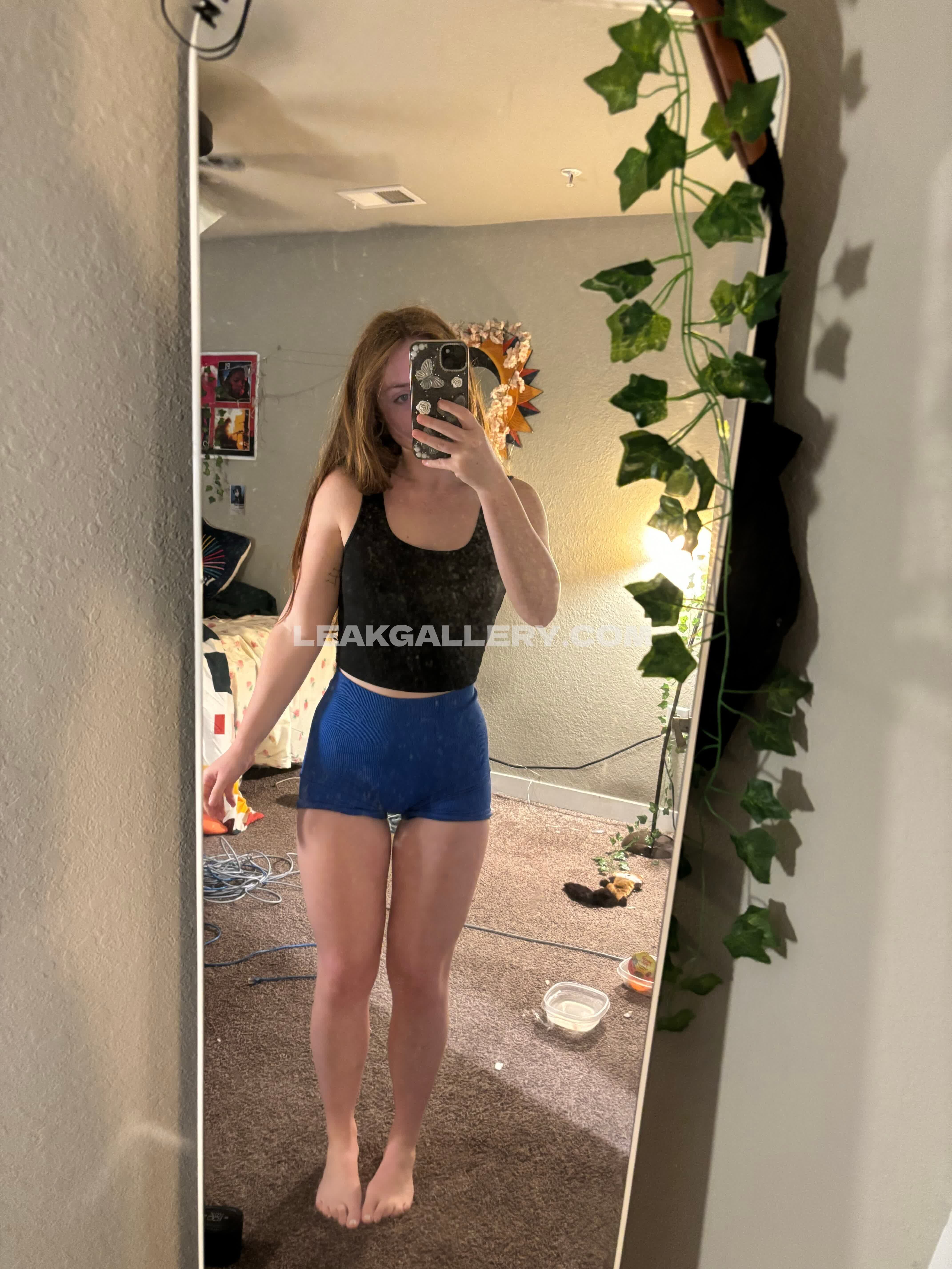 Thqttie Exclusive Leaked Nude OnlyFans #2382548