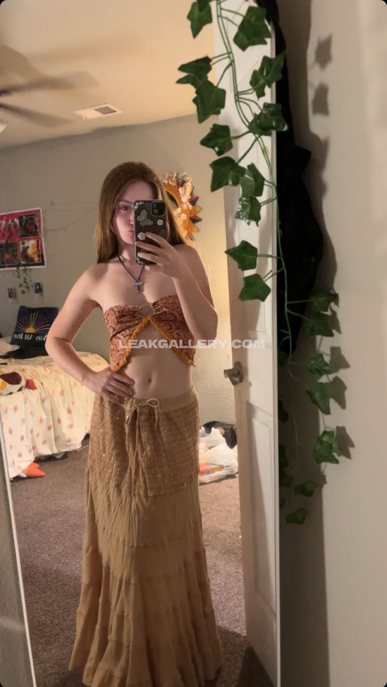 Thqttie Exclusive Leaked Nude OnlyFans #2385278