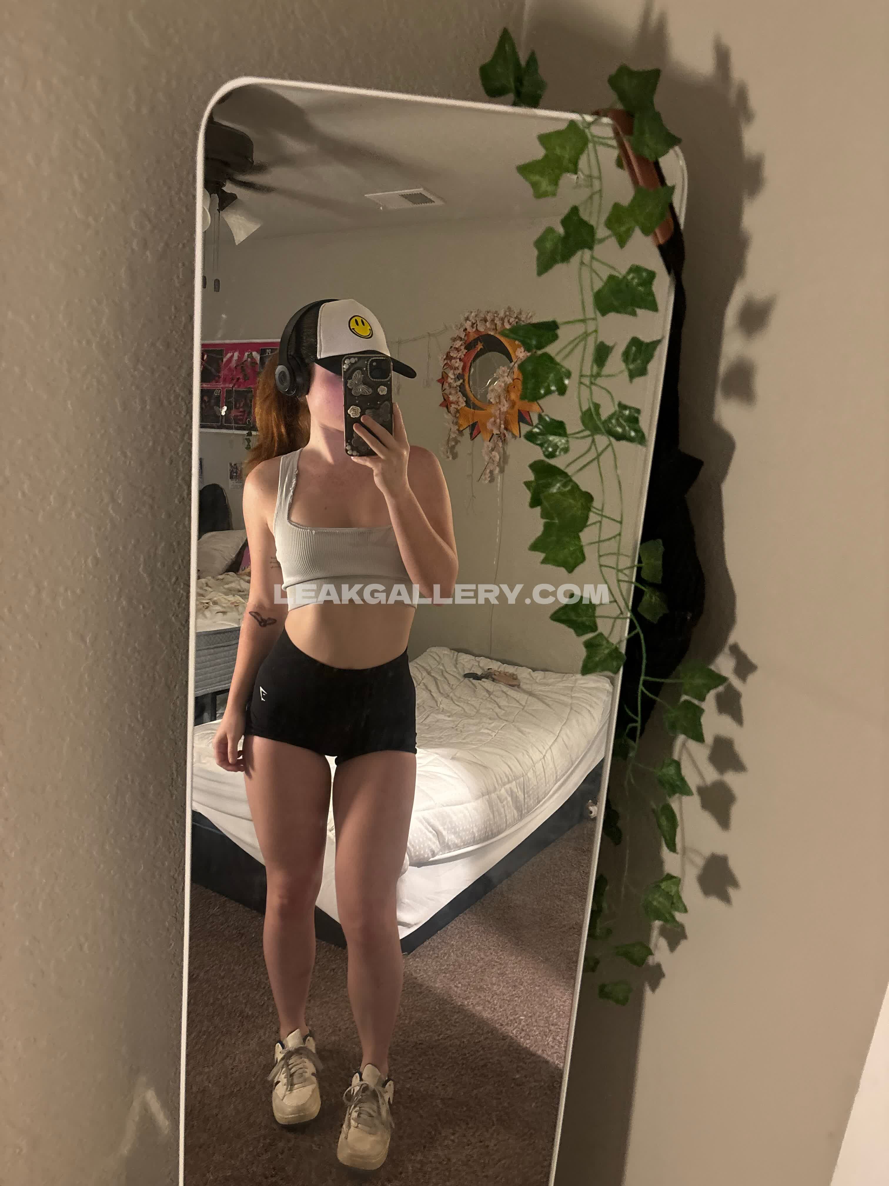 Thqttie Exclusive Leaked Nude OnlyFans #2380994