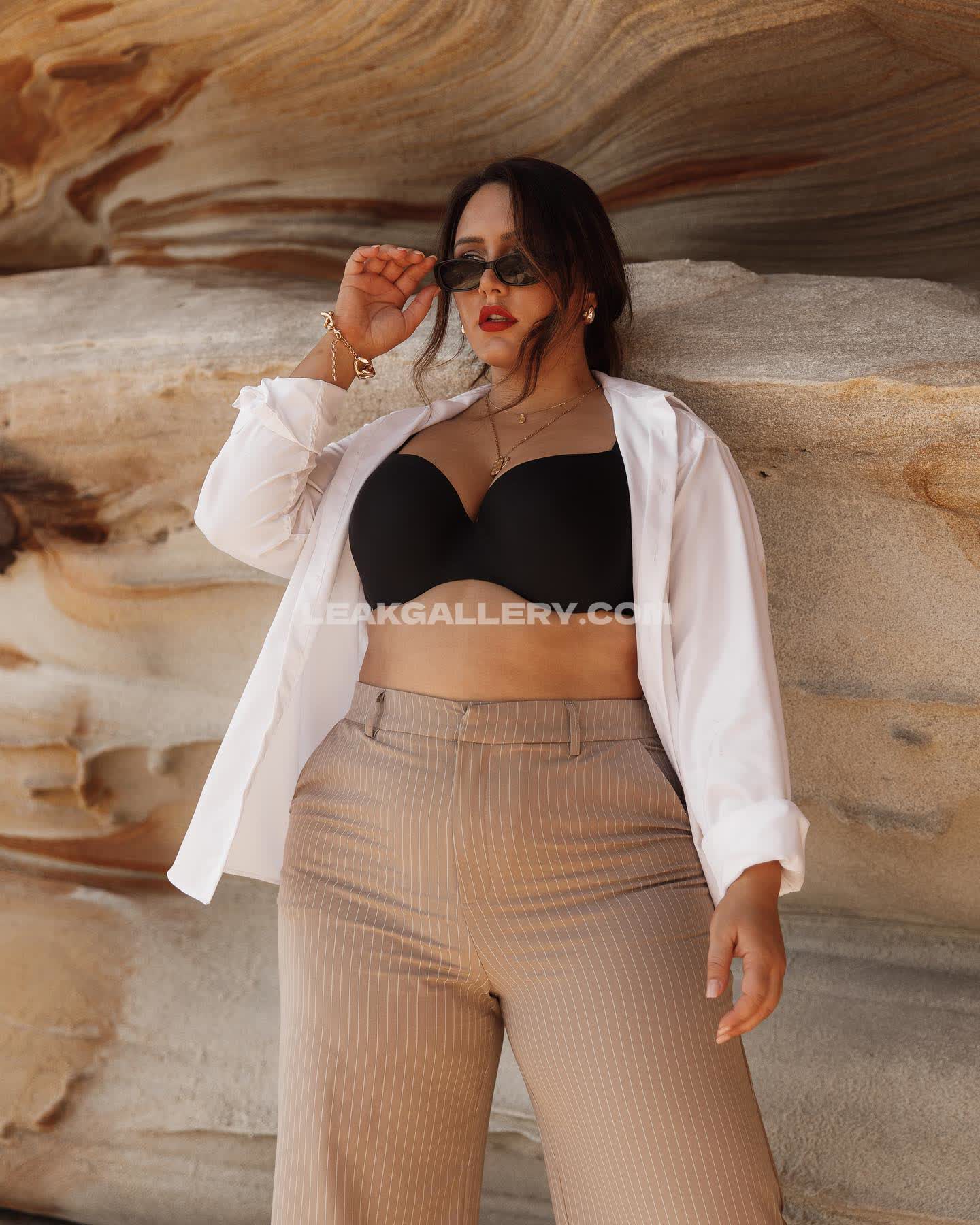 Yasminnie Exclusive Leaked Nude OnlyFans #2580421