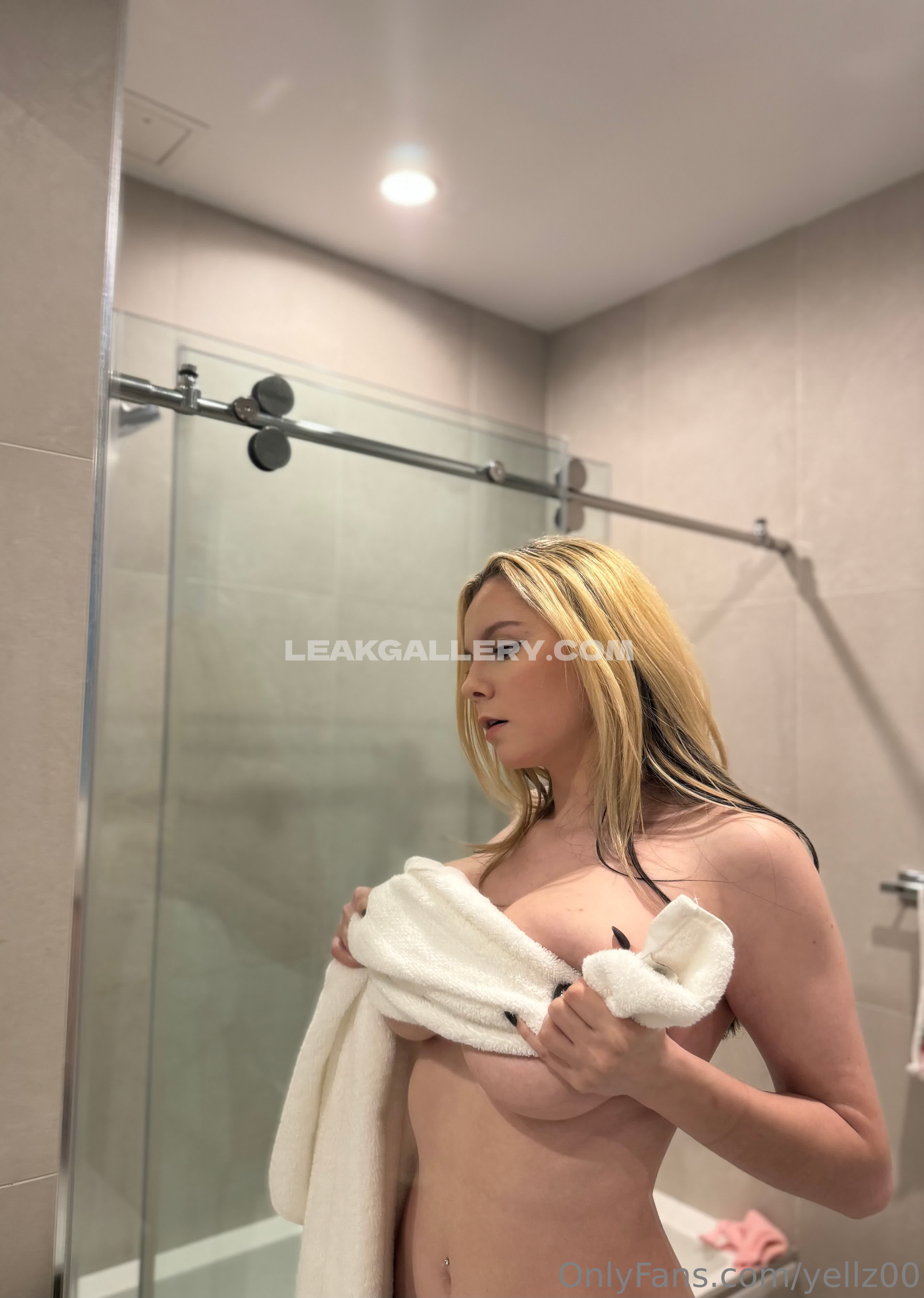Yellz0 / yellz / yellz1 Exclusive Leaked Nude OnlyFans #2343119