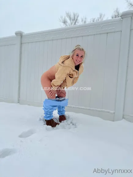 Abbylynnxxx Exclusive Leaked Nude OnlyFans #340475