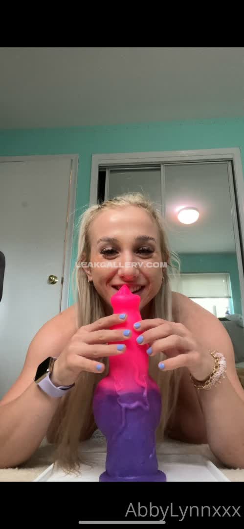 Abbylynnxxx Exclusive Leaked Nude OnlyFans #1904119