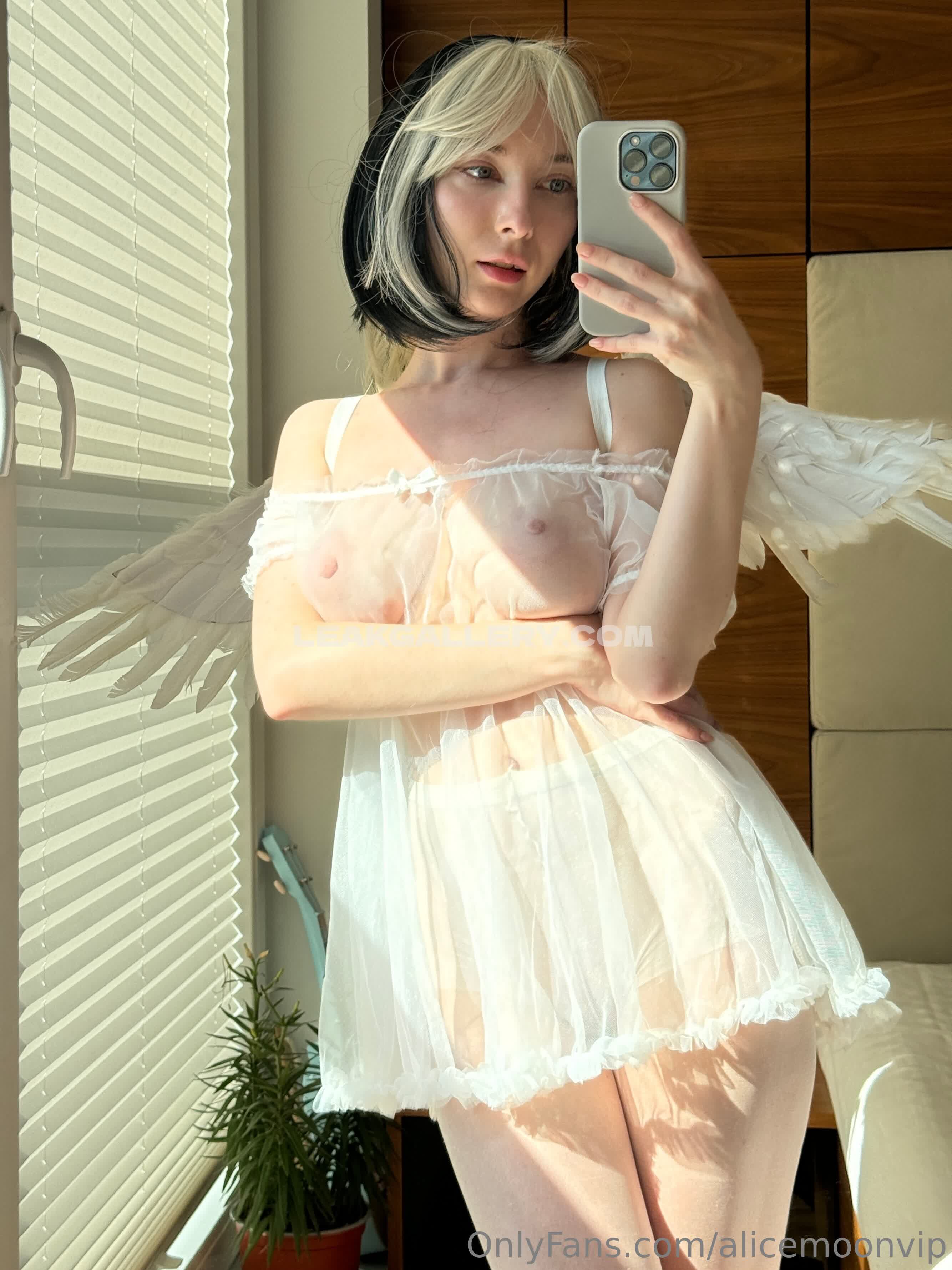 Alicemoonvip Exclusive Leaked Nude OnlyFans #1921754