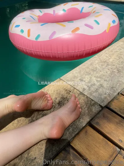 Arisepeach / Arise Peachy Exclusive Leaked Nude Onlyfans #42865