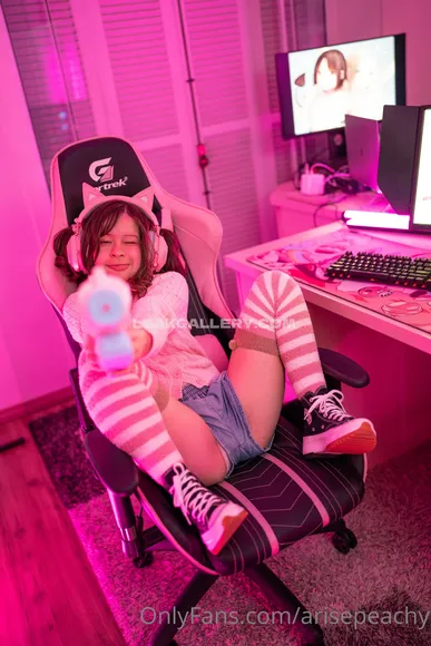 Arisepeach / Arise Peachy Exclusive Leaked Nude Onlyfans #43208